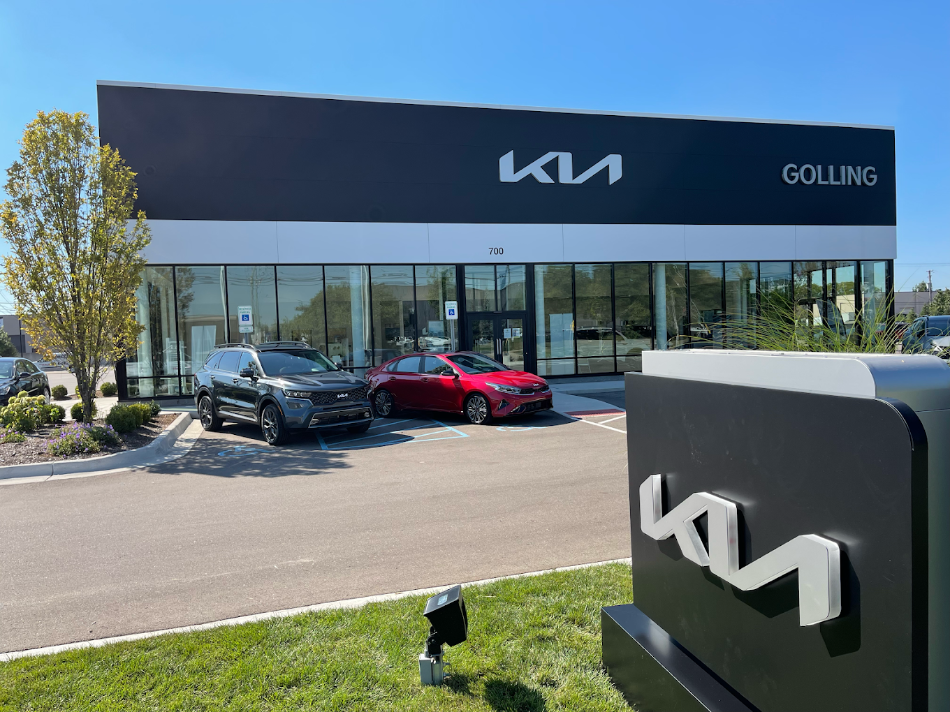 Golling Kia of Madison Heights in Madison Heights, MI 48071