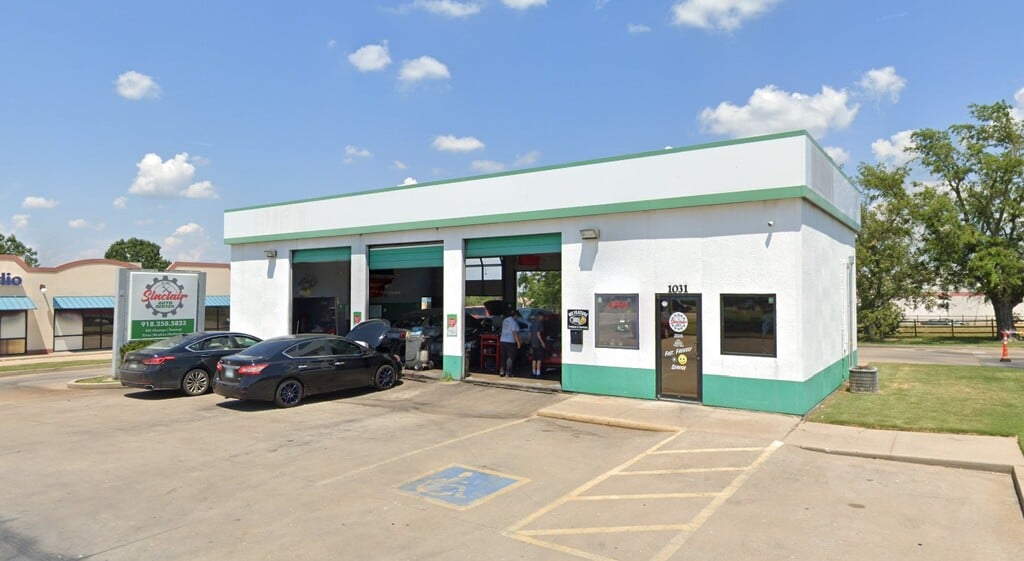 Sinclair Auto Center of Broken Arrow | Broken Arrow, OK 74012