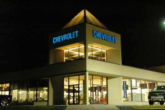 Suburban Chevrolet in Eden Prairie, MN 55344