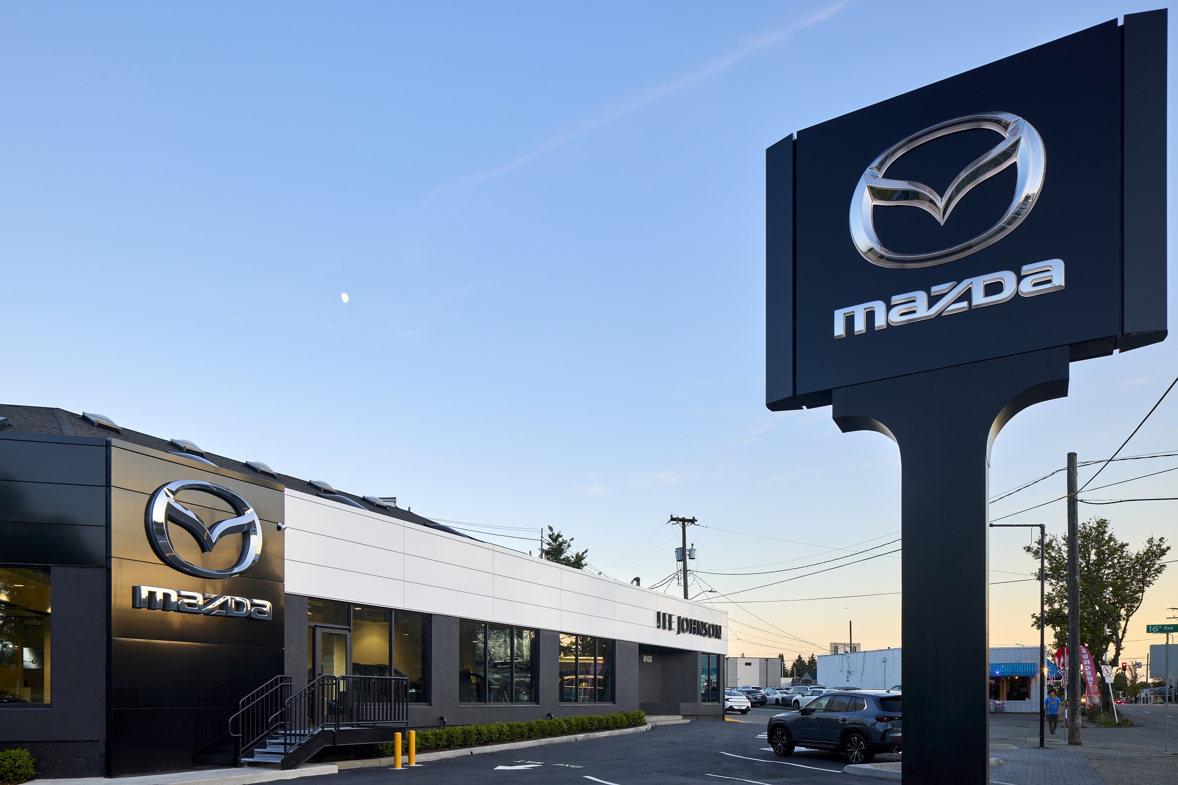 Lee Johnson Mazda of Seattle in Seattle, WA 98115