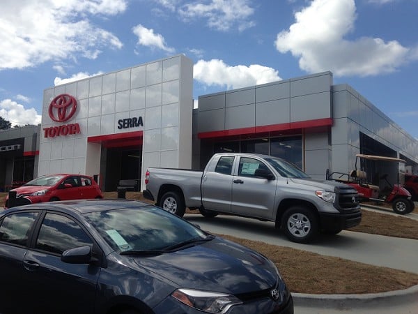 Serra Toyota in Birmingham, AL 35215