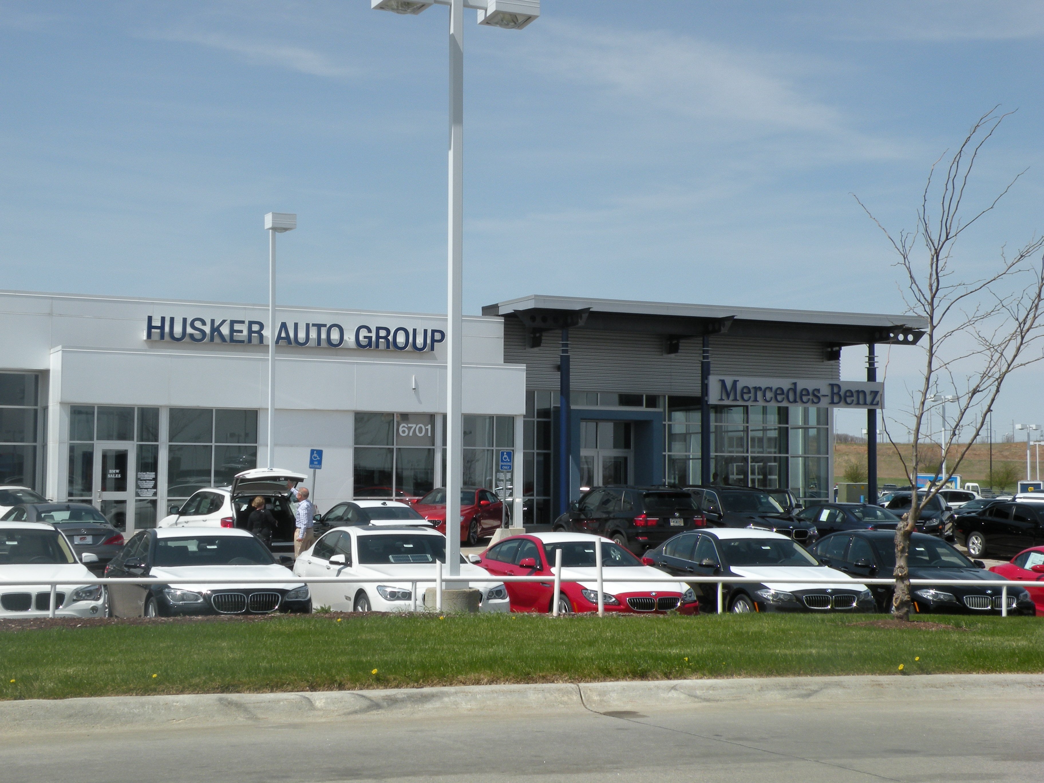Husker Auto Group in Lincoln, NE 68521