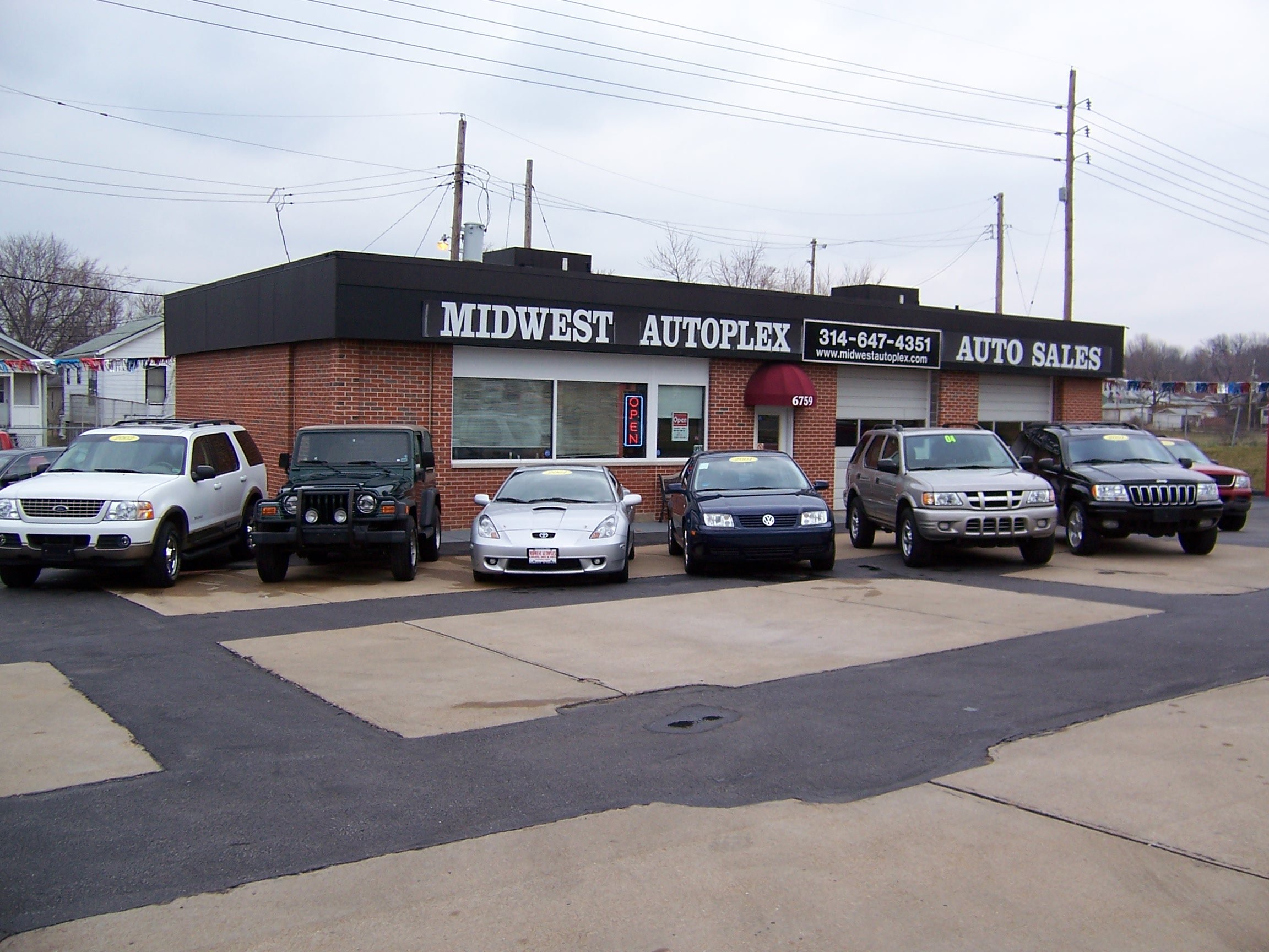 Midwest Autoplex in St. Louis, MO 63139