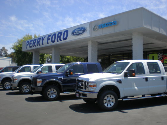 Perry Ford Mazda in Santa Barbara, CA 93105