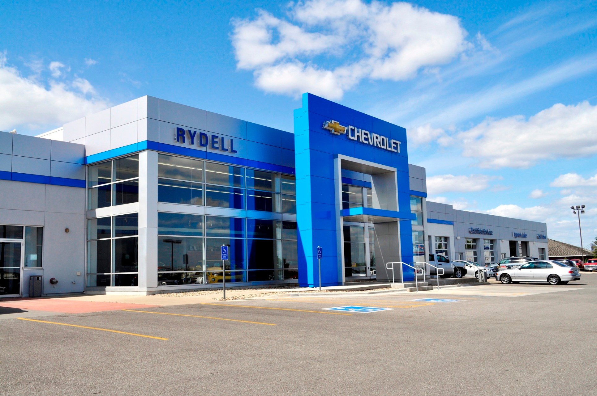 Rydell Chevrolet in Waterloo, IA 50702