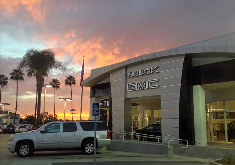 Tustin Buick GMC in Tustin, CA 92782