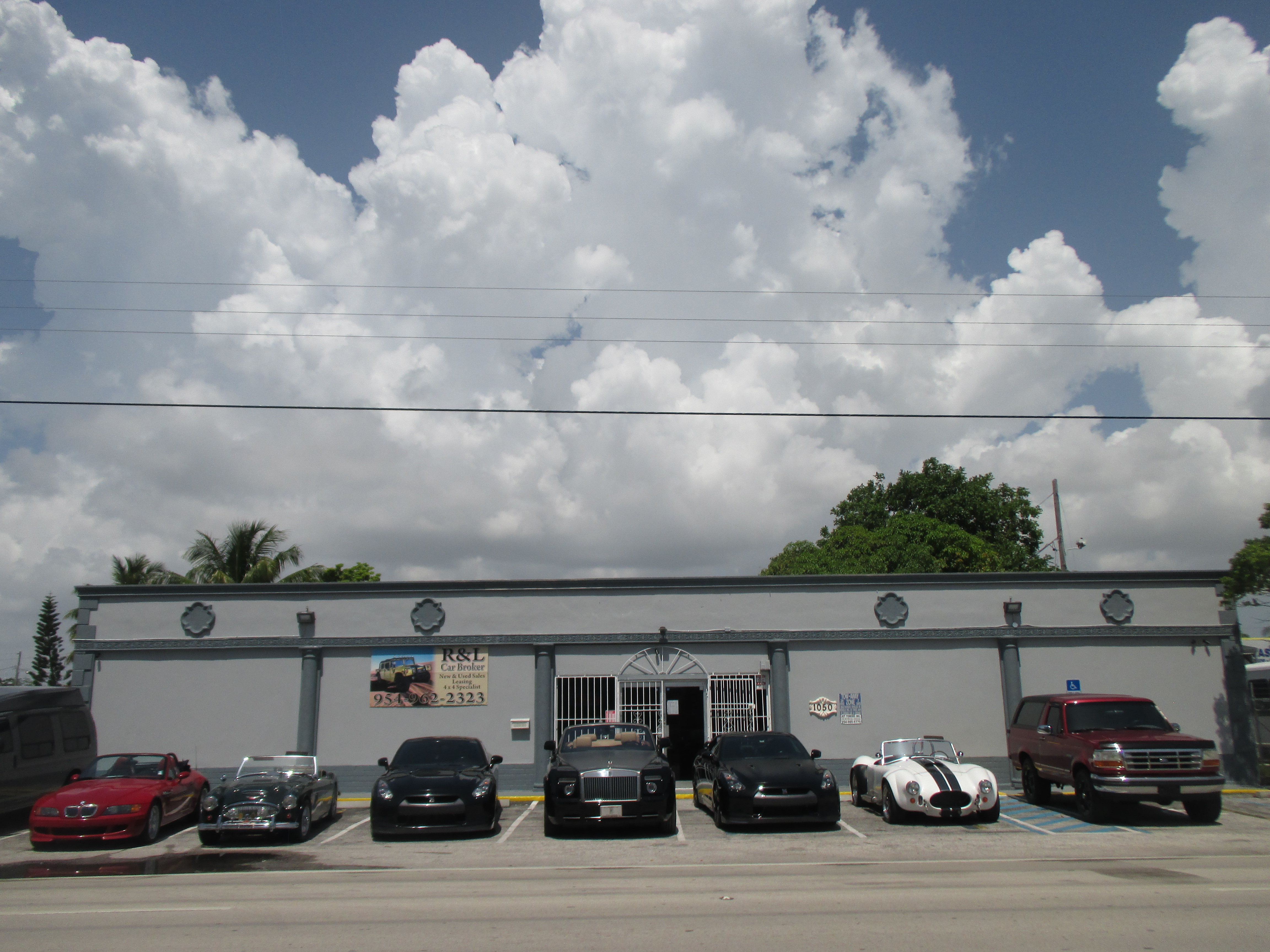 R and L Car Broker Corporation in Hollywood, FL 33020