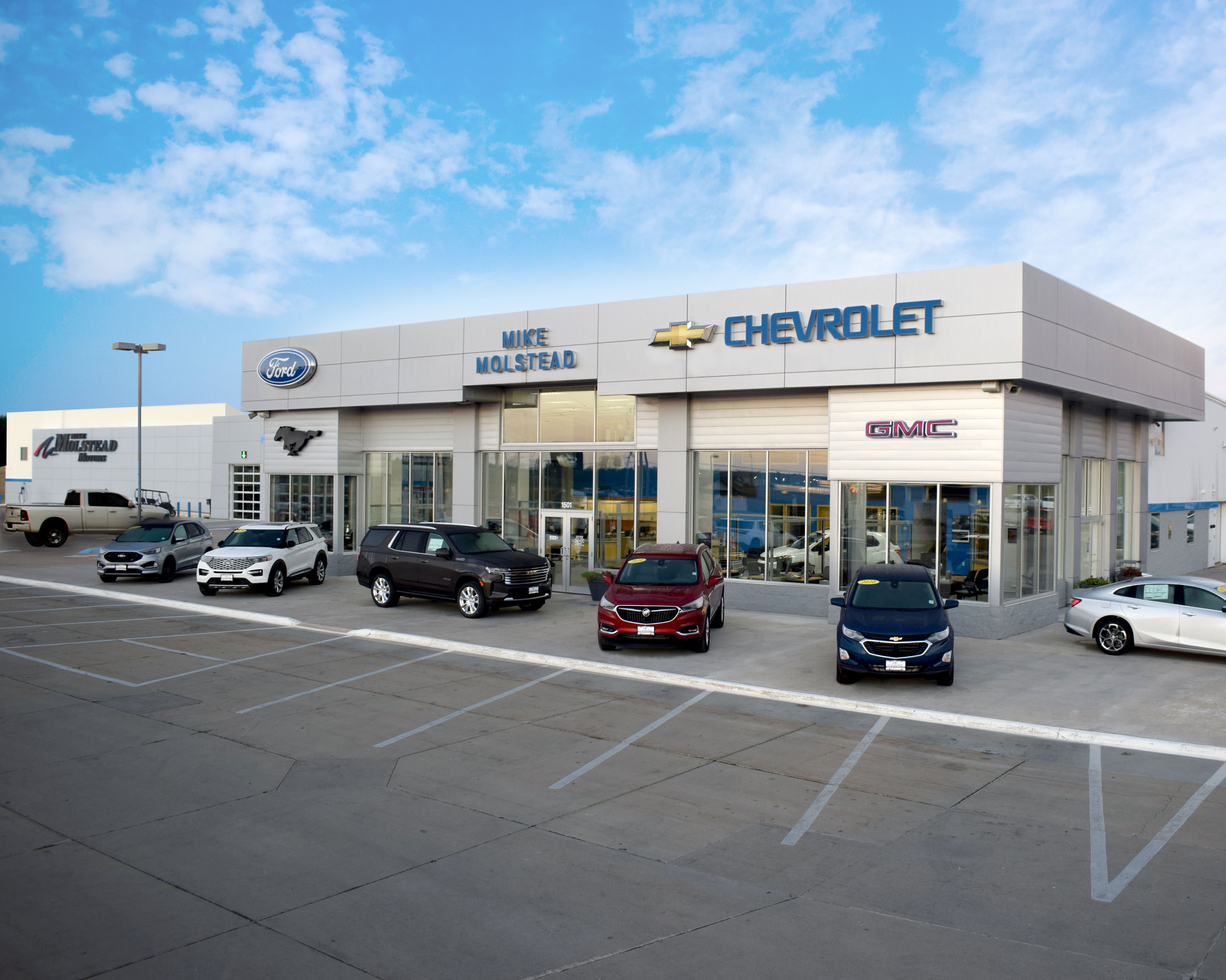 Mike Molstead Motors in Charles, IA 50616