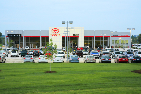 Hiland Toyota in Moline, IL 61265