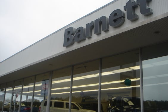 Barnett Chrysler Jeep Dodge in White Bear Lake, MN 55110