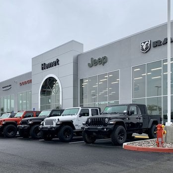 Hemet Chrysler Dodge Jeep Ram in Hemet, CA 92545