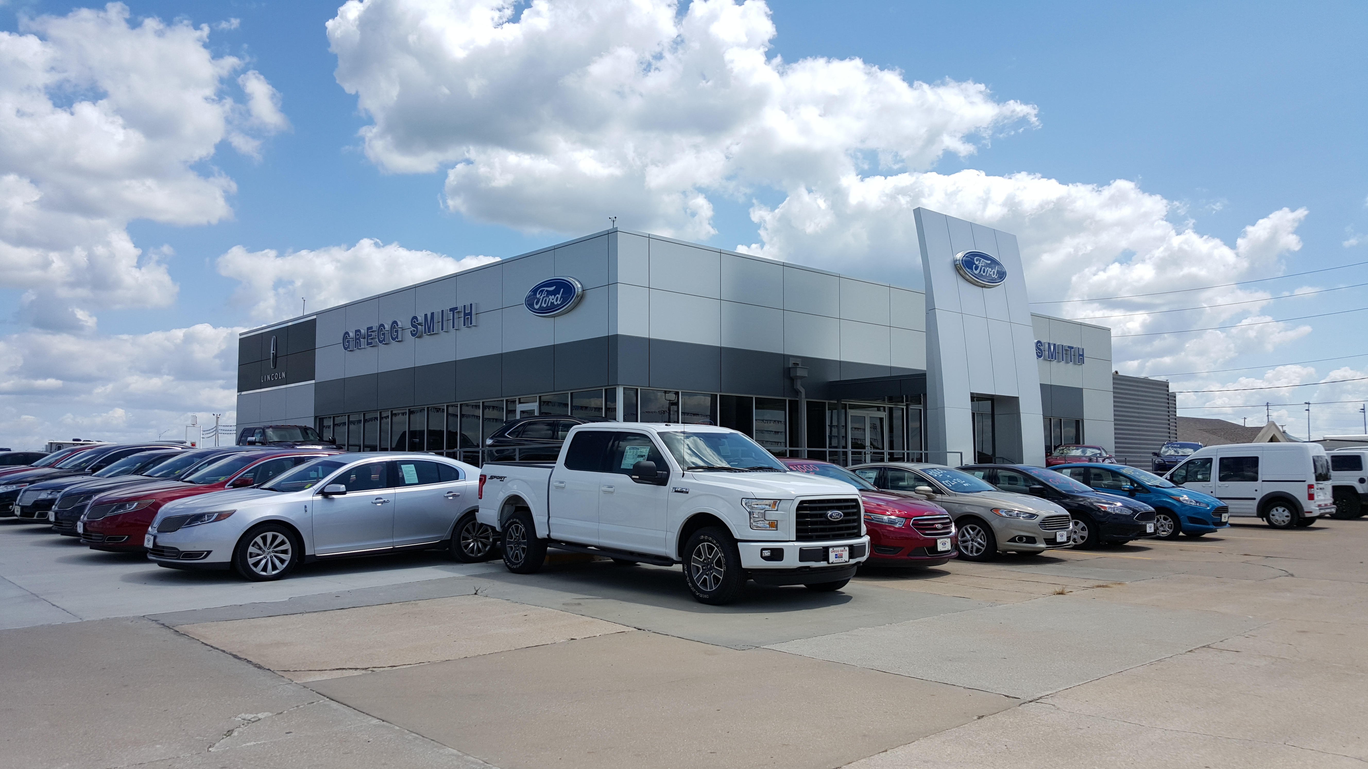 Gregg Smith Ford Lincoln Inc. in Clinton, MO 64735