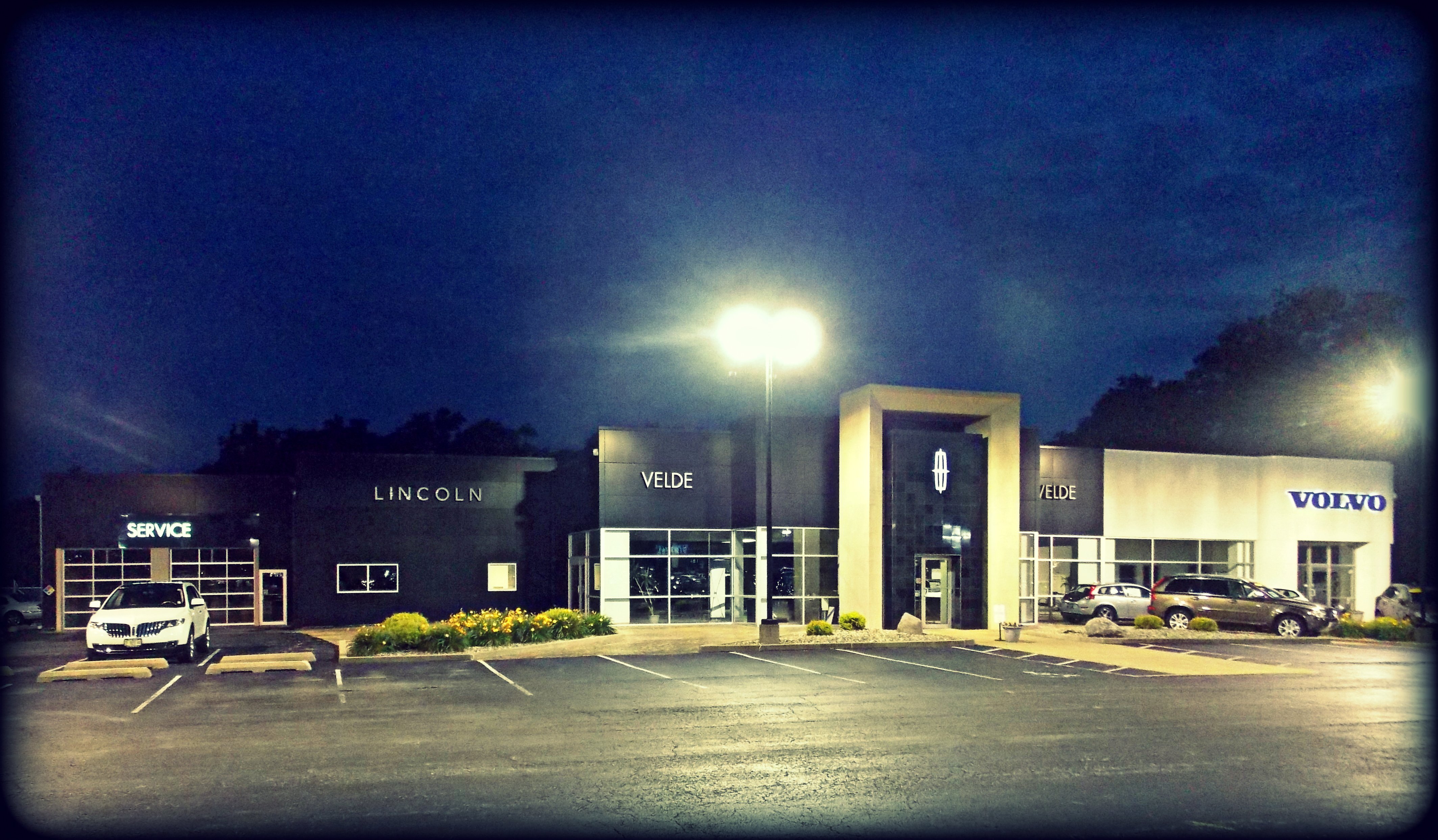 Scherer Volvo in Peoria, IL 61615
