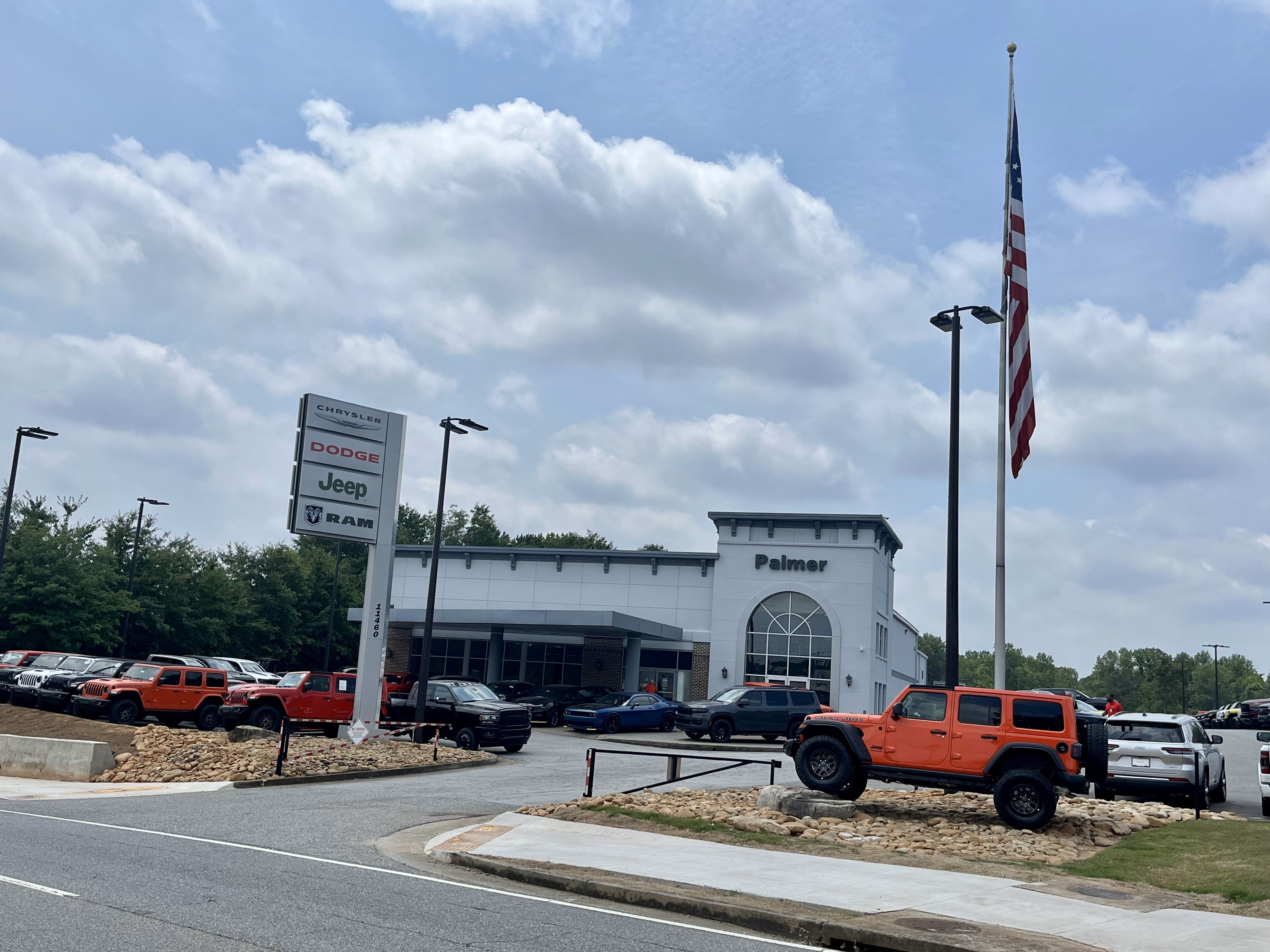 Palmer Dodge Chrysler Jeep Ram in Roswell, GA 30076