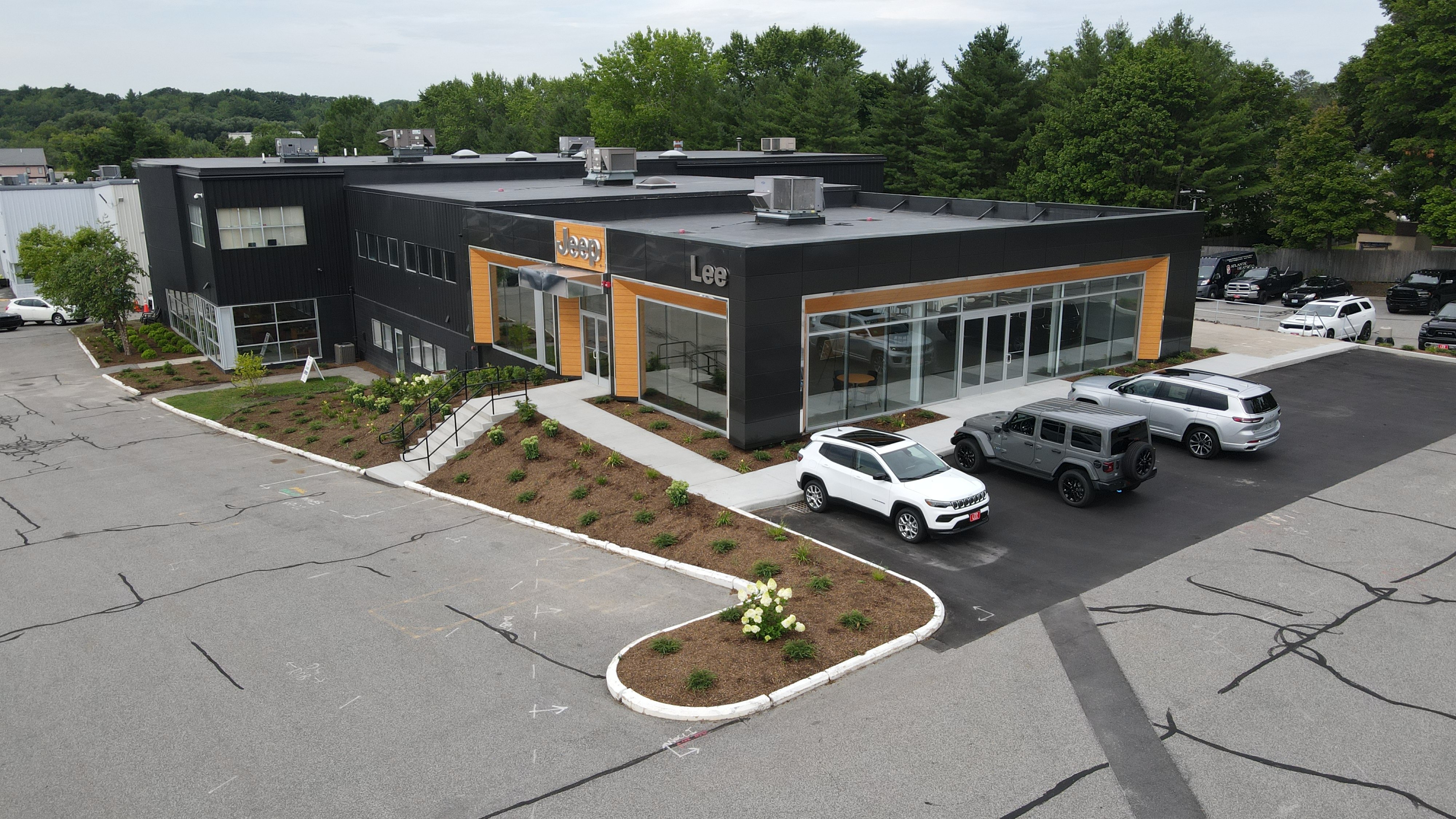Lee Dodge Chrysler Jeep Ram in Westbrook, ME 04092