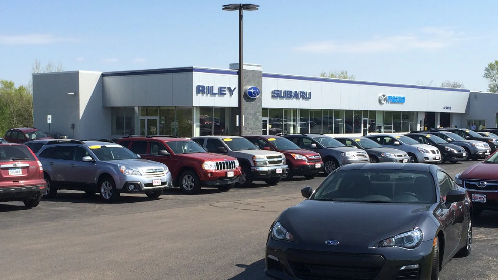 Riley Subaru in Dubuque, IA 52003