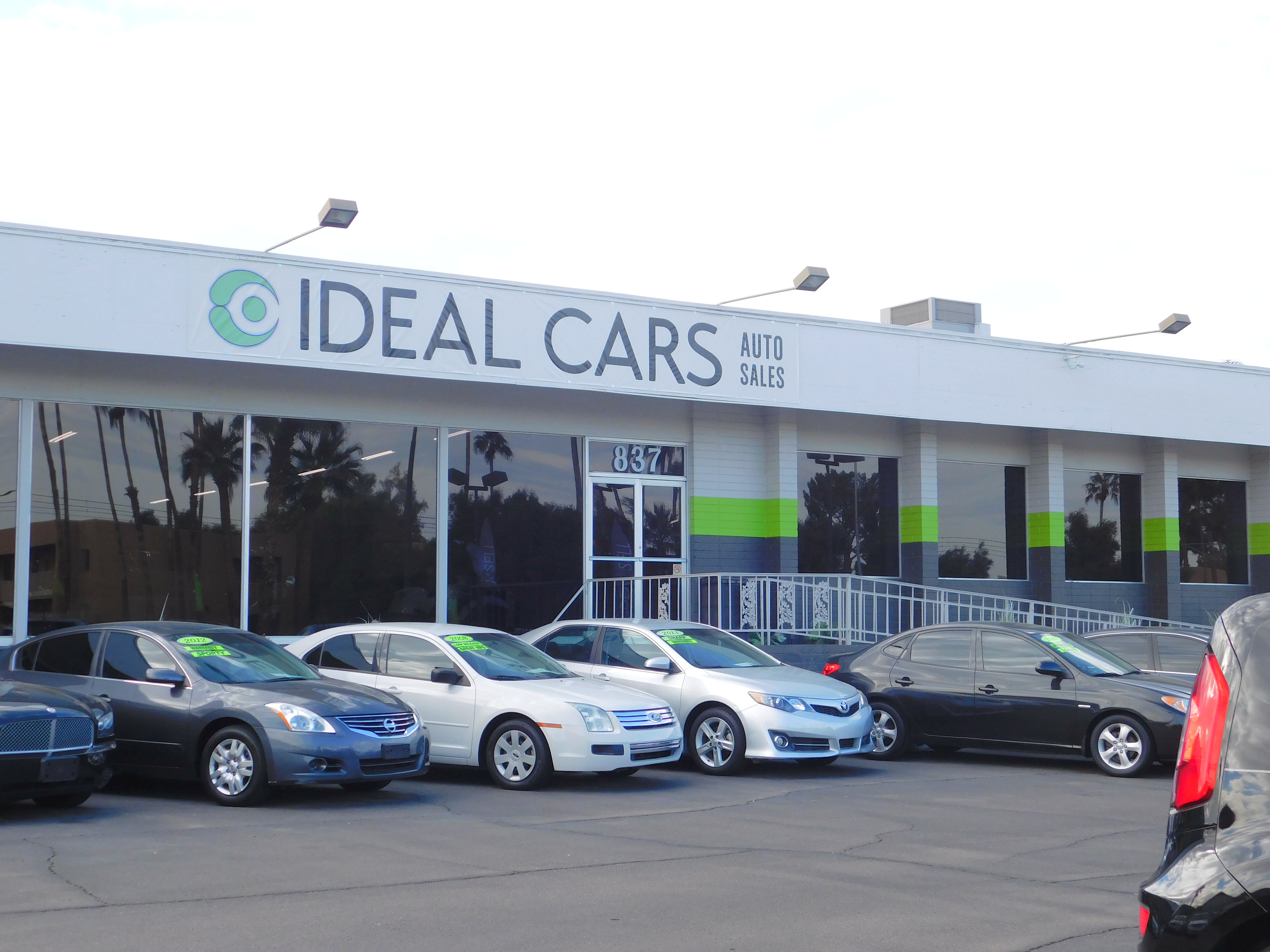 Ideal Cars in Mesa, AZ 85201