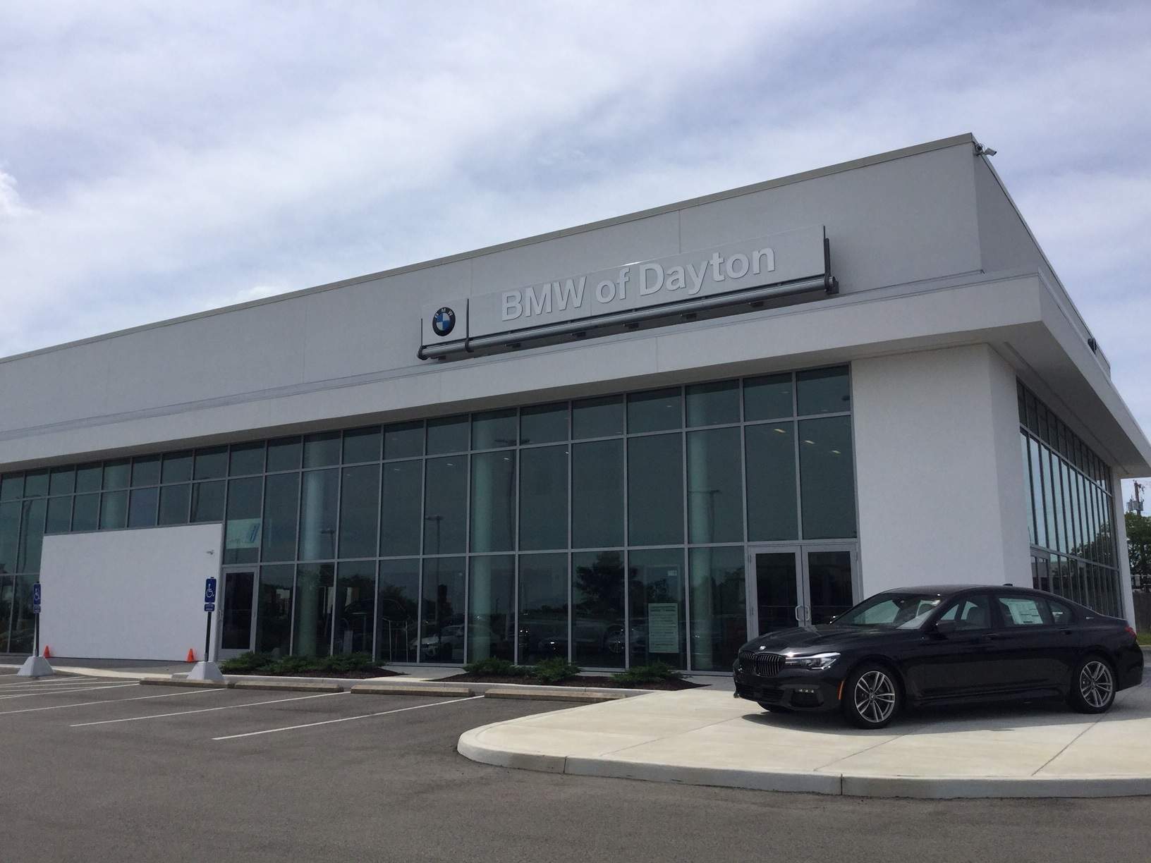 BMW of Dayton in Dayton, OH 45414