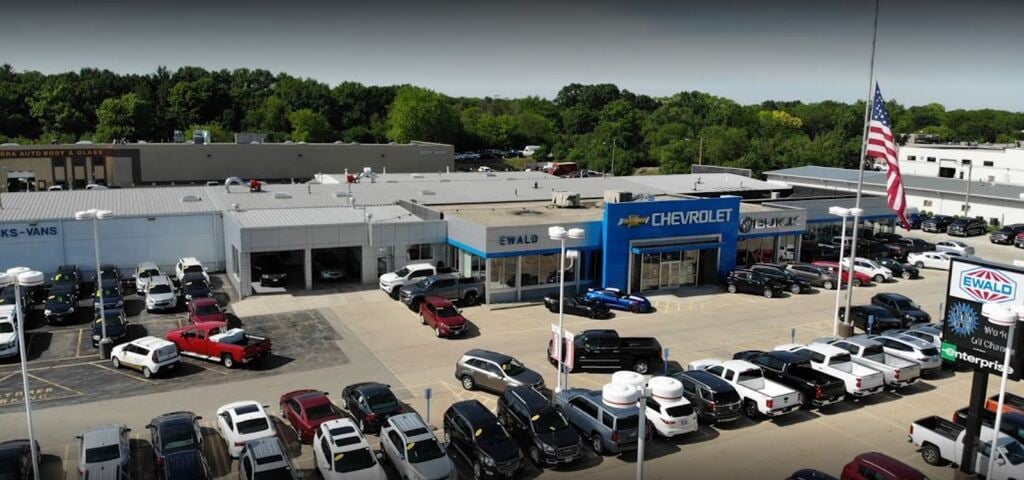 Ewald Chevrolet of Oconomowoc | Oconomowoc, WI 53066