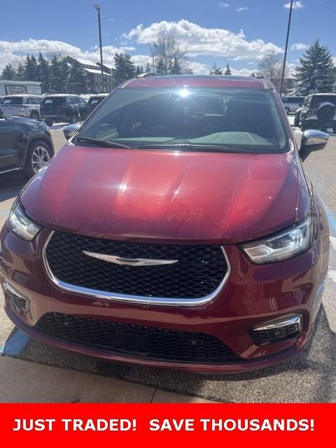 Used 2023 CHRYSLER Pacifica For Sale