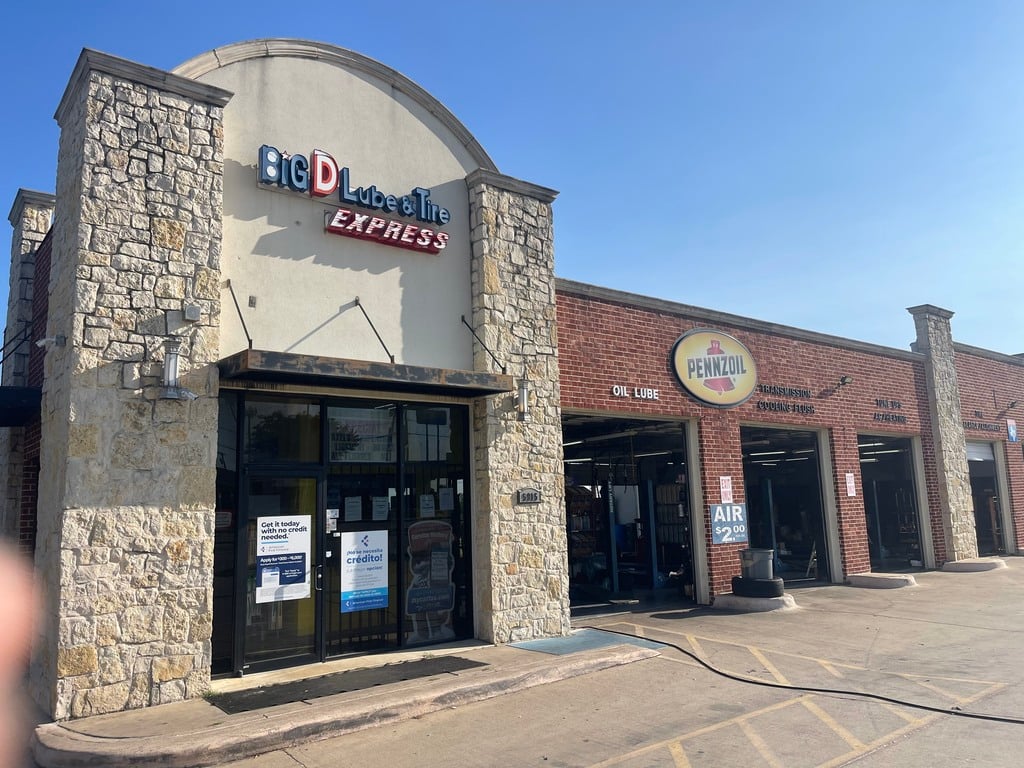 Big D Lube & Tire Express Auto Repair | Dallas, TX 75232