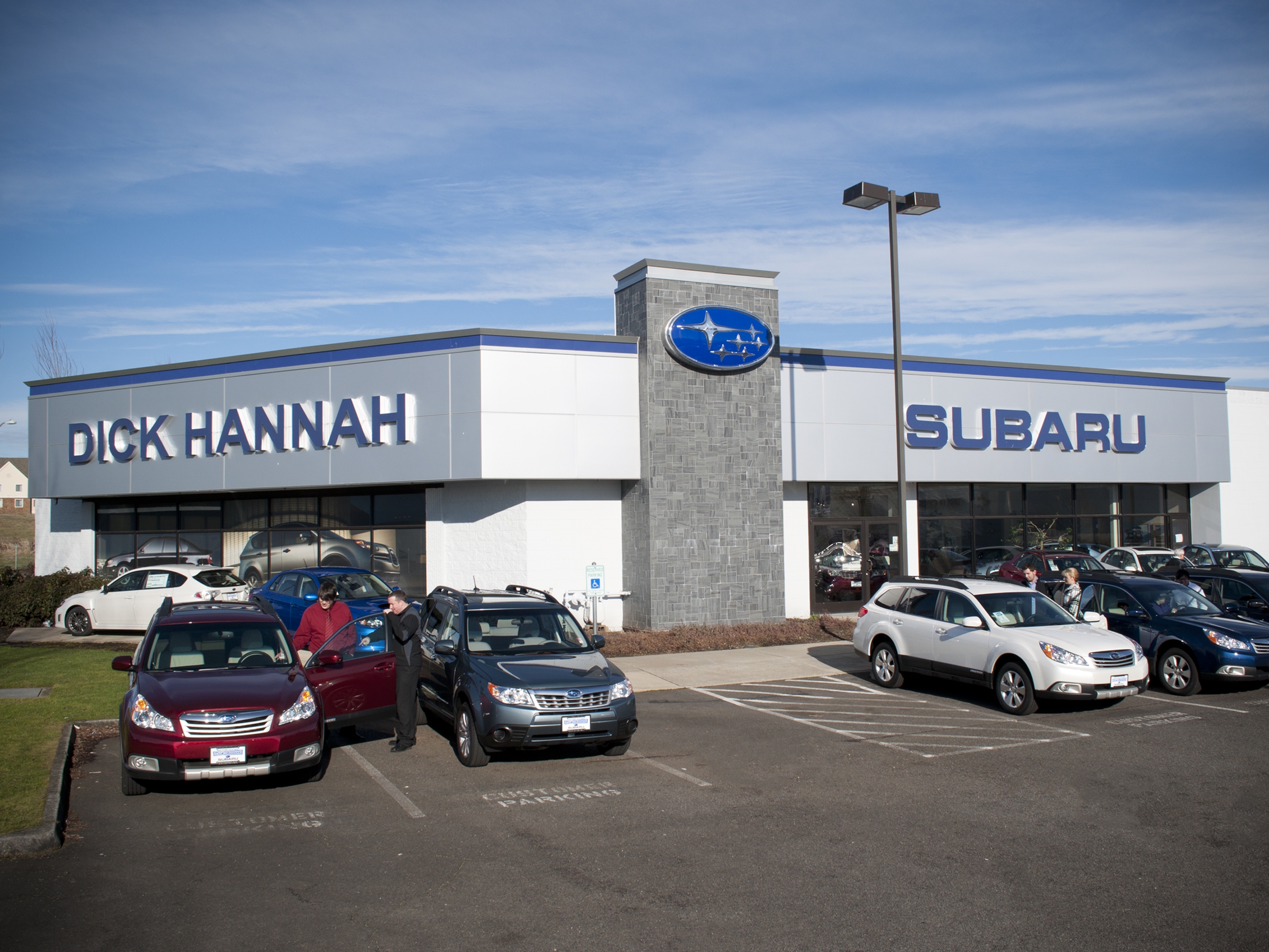 Dick Hannah Subaru in Vancouver, WA 98662