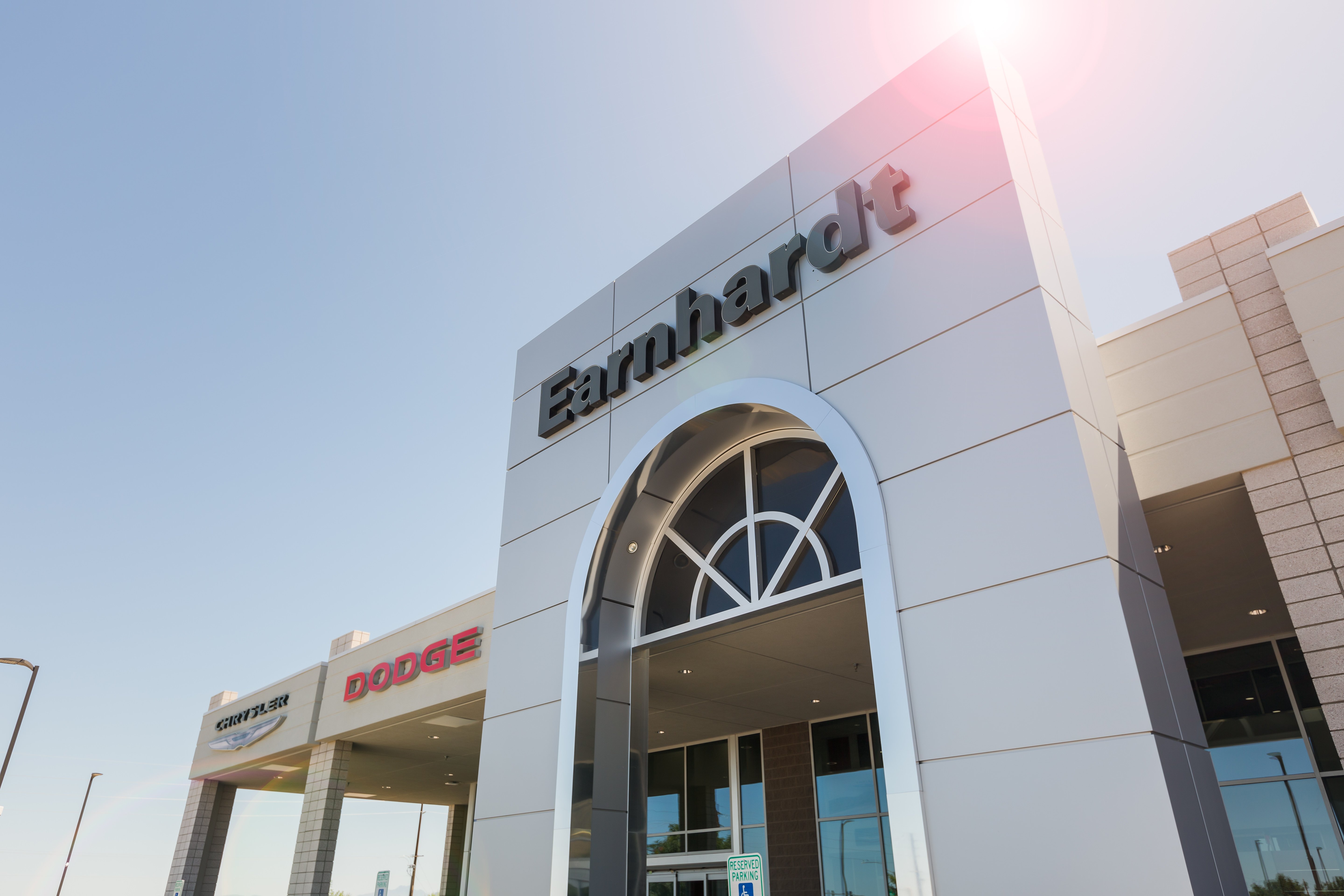 Earnhardt Queen Creek Chrysler Dodge Jeep Ram in Queen Creek, AZ 85142