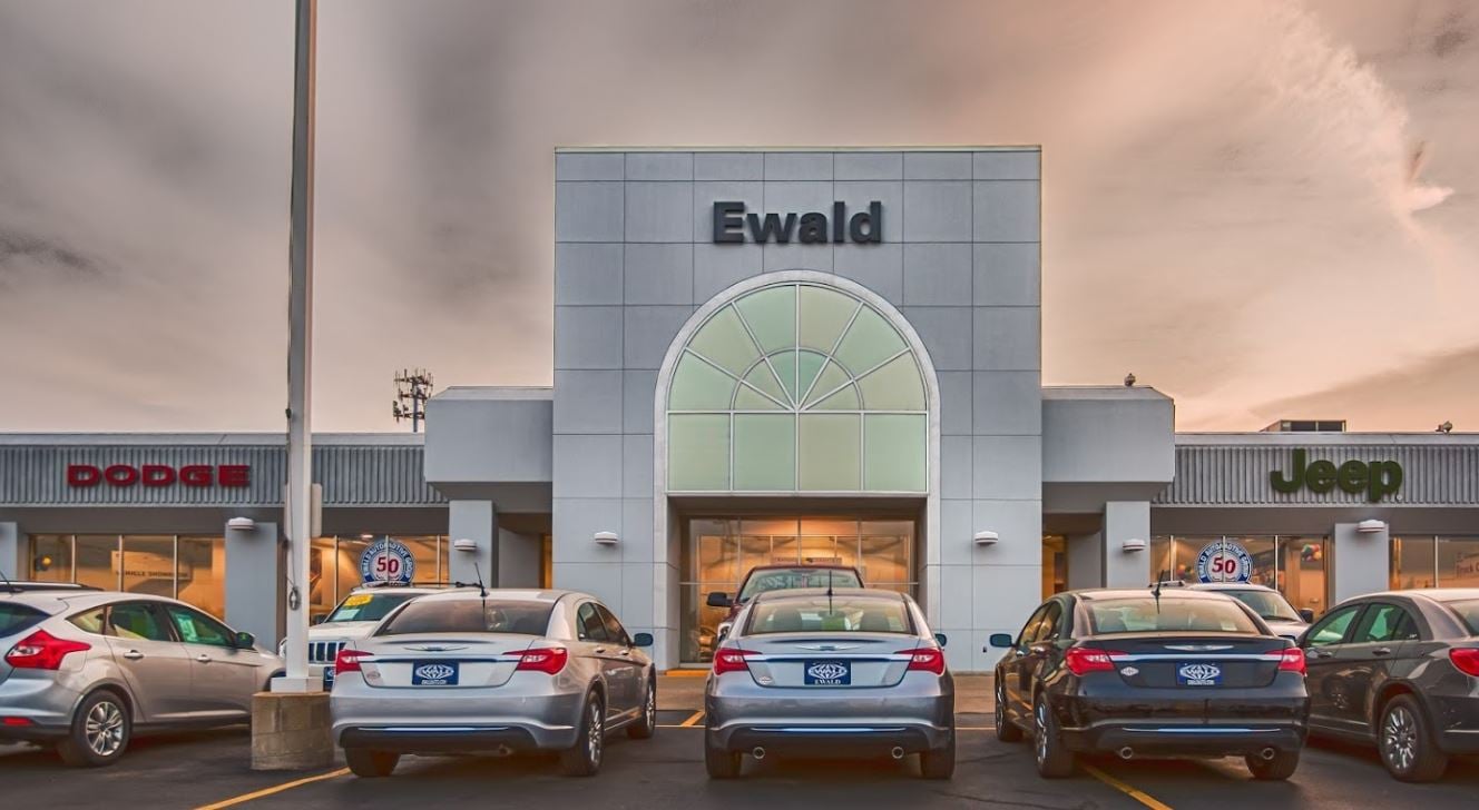 Ewald Chrysler Jeep Dodge Ram in Franklin, WI 53132