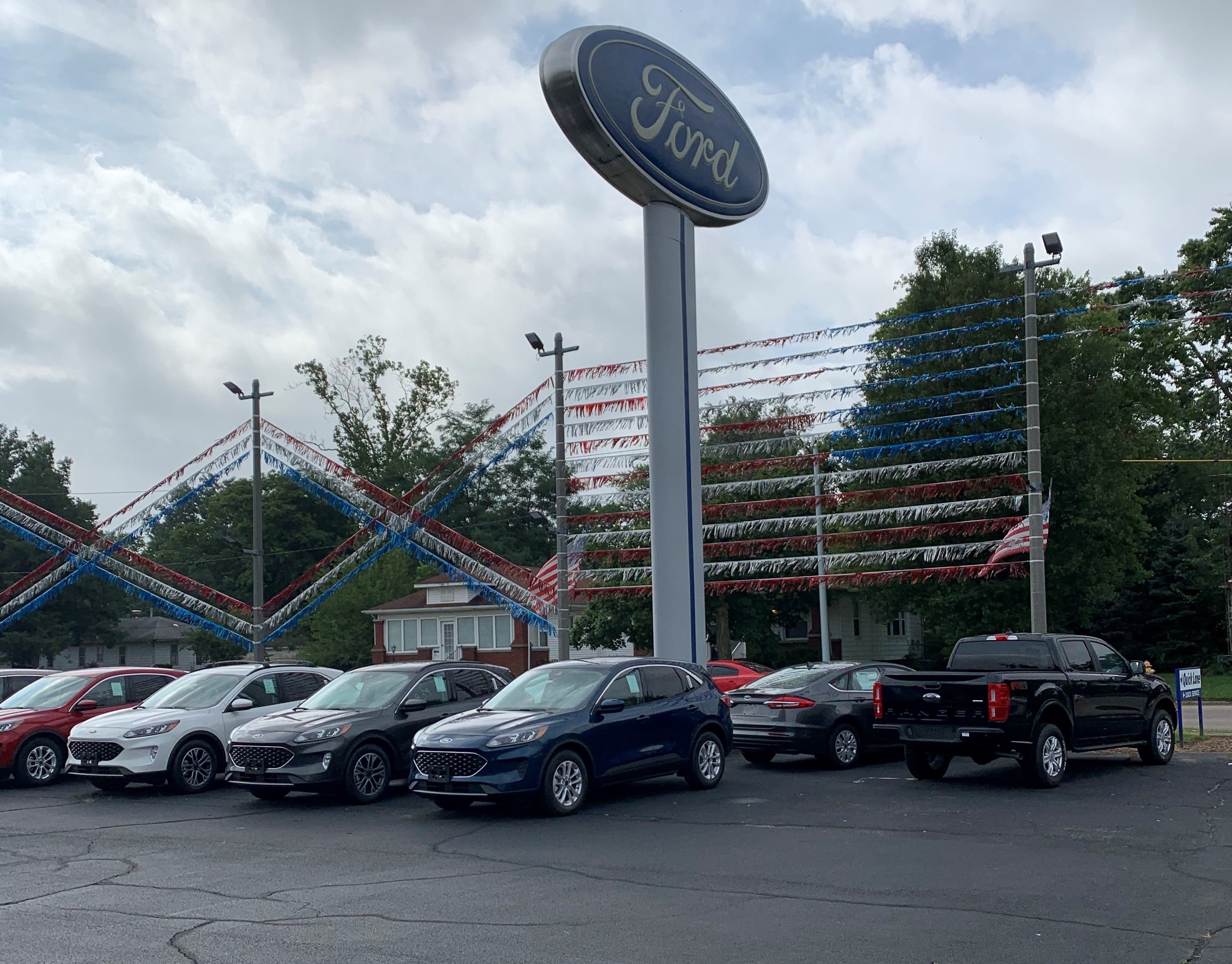 Pennington Ford Centralia in Centralia, IL 62801