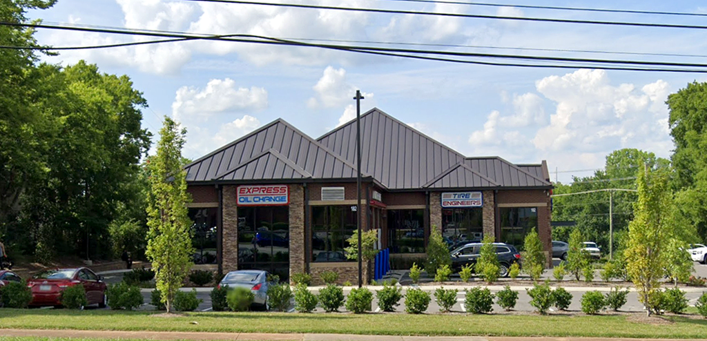 Express Oil Change & Tire Engineers - Johnny Cash | Hendersonville, TN 37075
