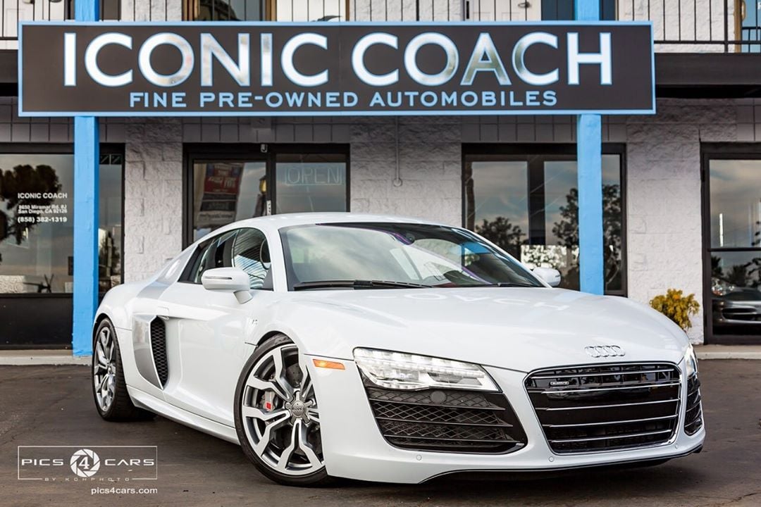 Iconic Coach in San Diego, CA 92126