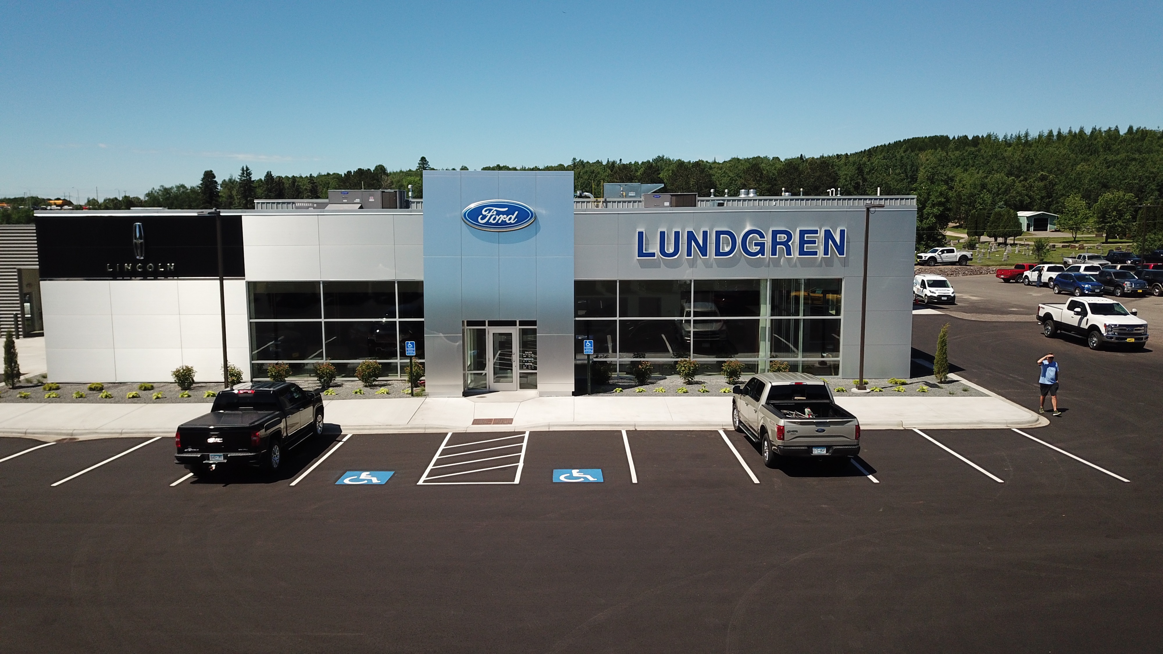 Lundgren Motors Inc in Eveleth, MN 55734