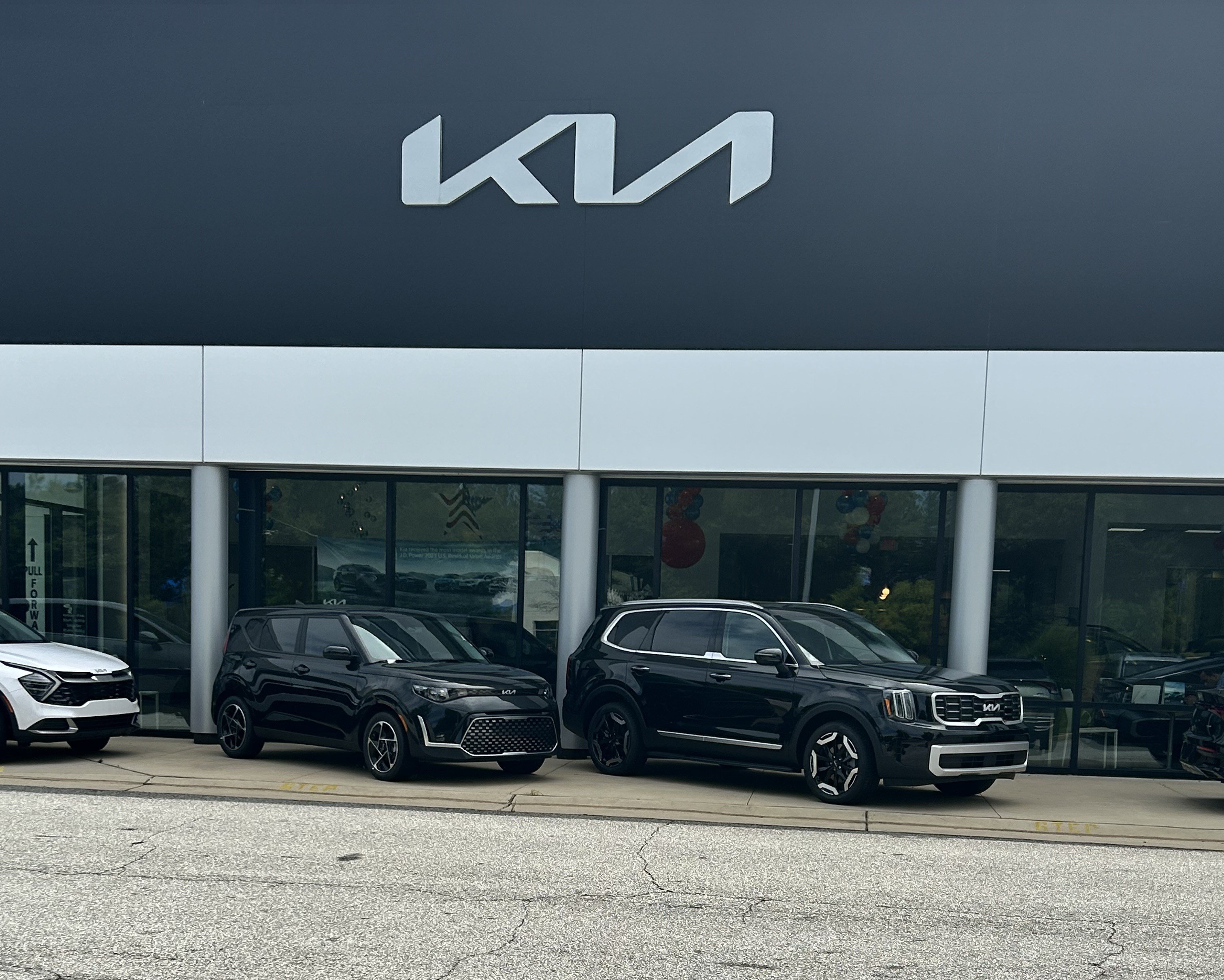 SONS KIA in McDonough, GA 30253