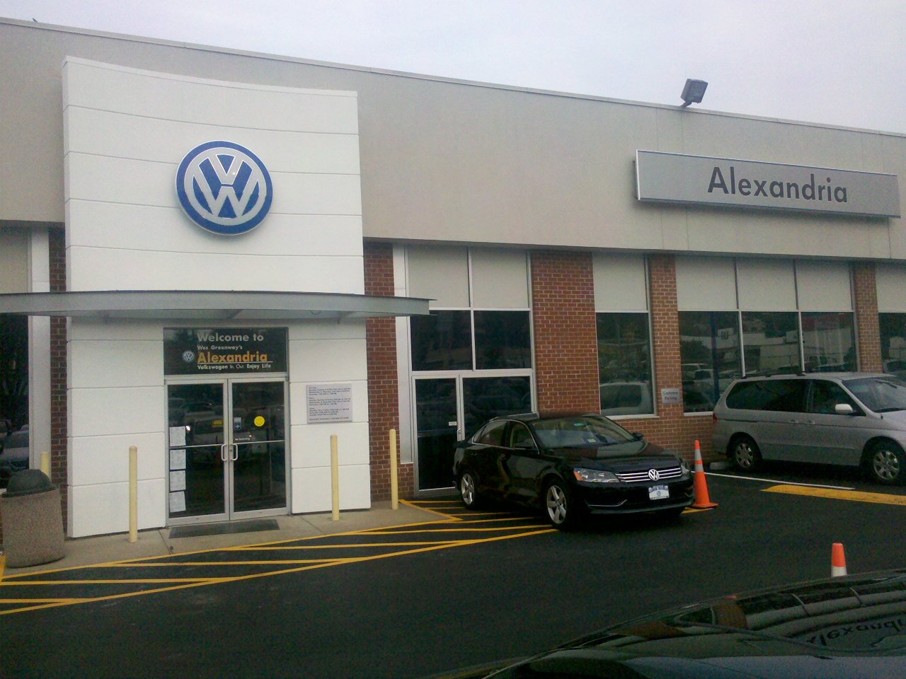 Alexandria Volkswagen in Alexandria, VA 22305