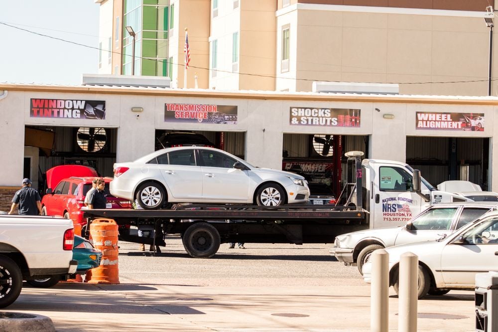 Texans Auto Works | Houston, TX 77025