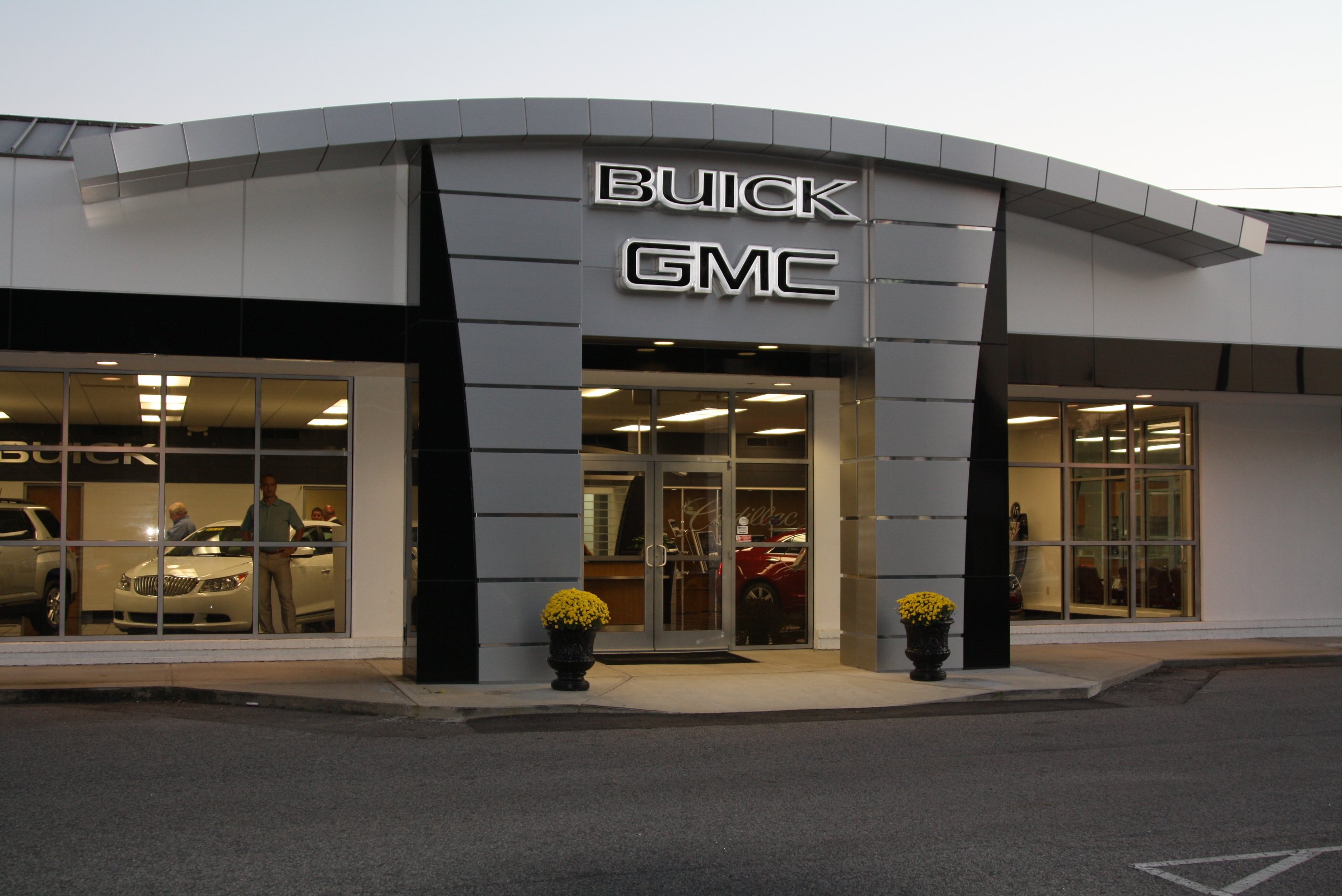 King Cadillac Buick GMC in Florence, SC 29501