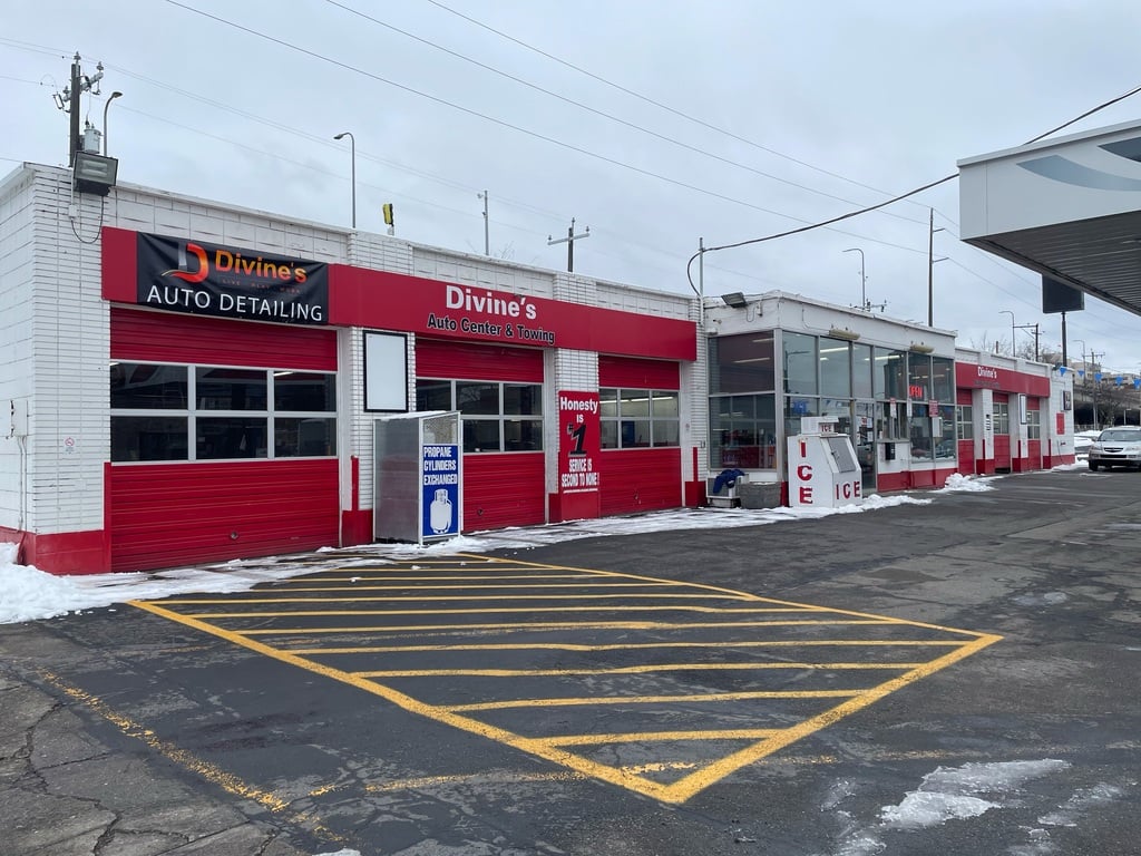 Divine's Auto Repair Center - 3rd Ave | Spokane, WA 99201