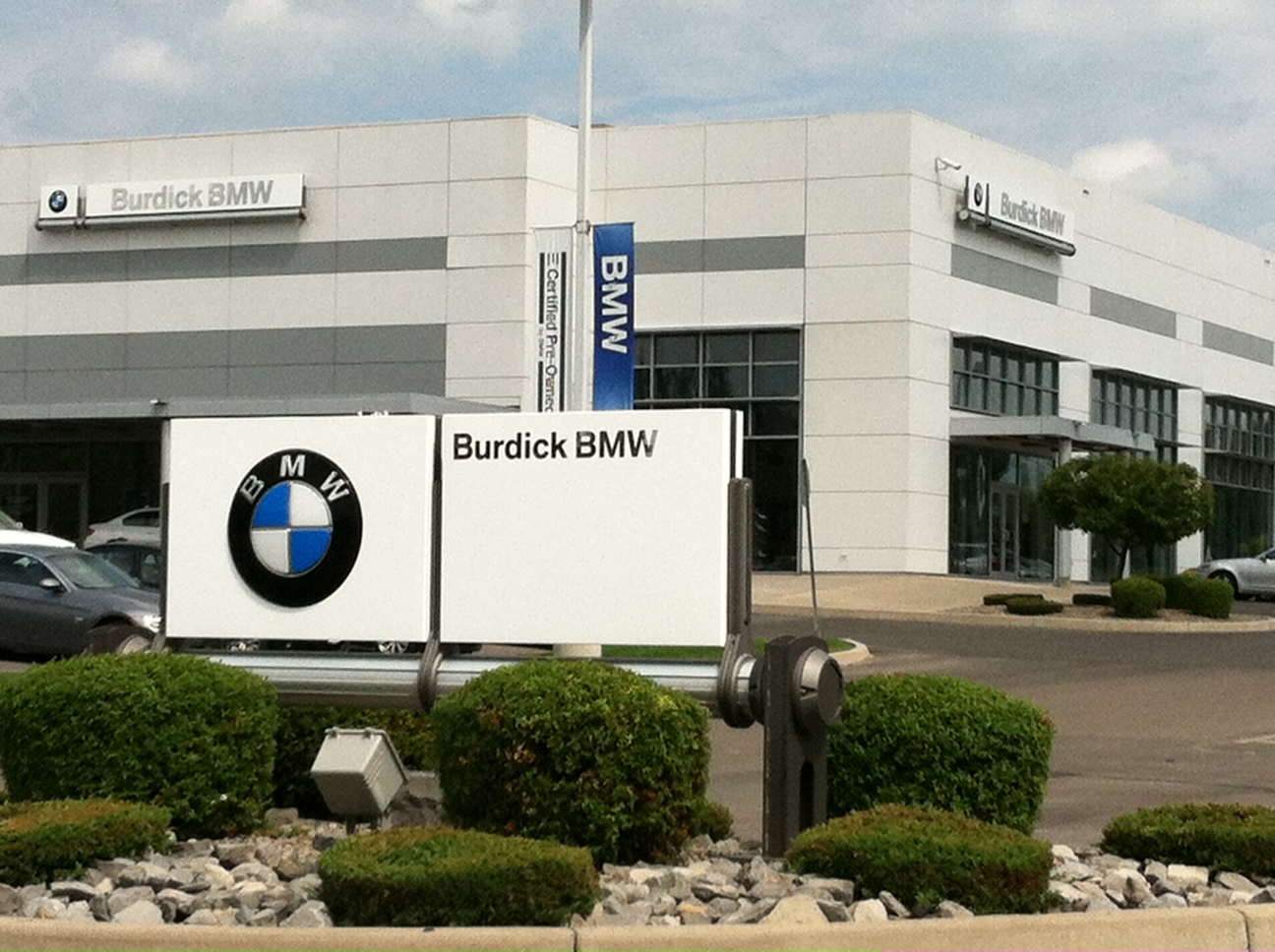 Burdick BMW in Cicero, NY 13039