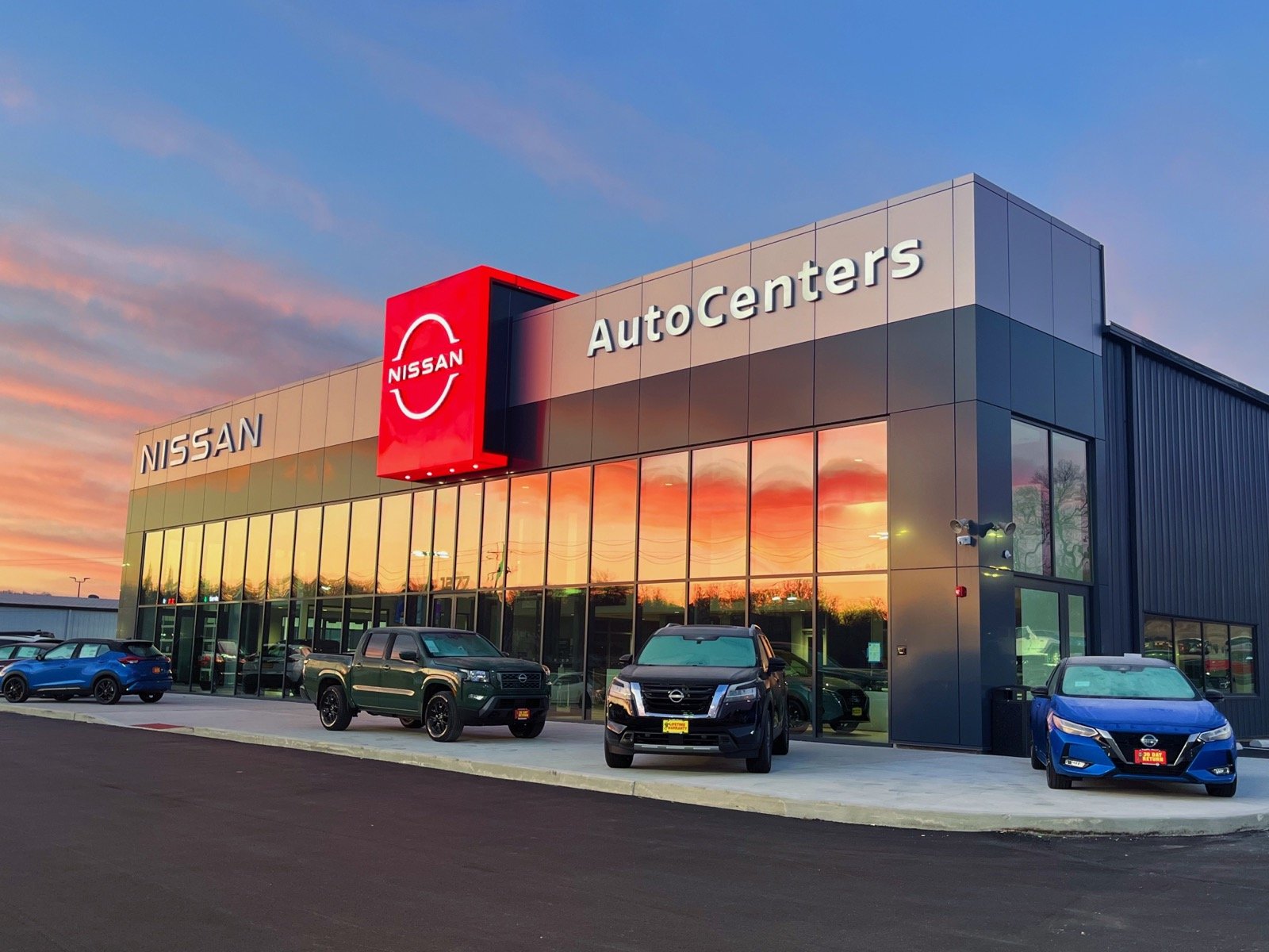AutoCenters Nissan in Herculaneum, MO 63048