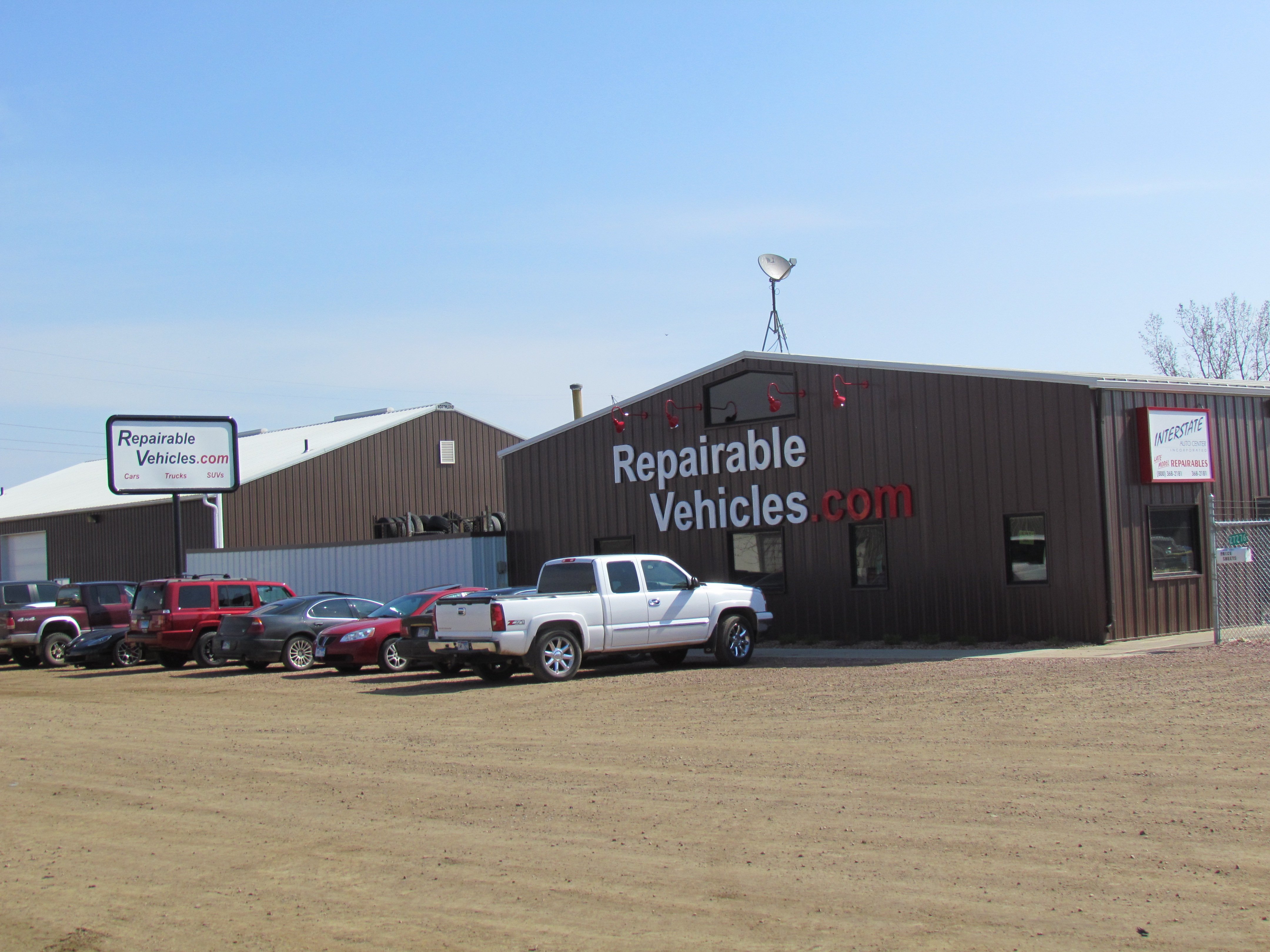 Interstate Auto Center, Inc in Harrisburg, SD 57032