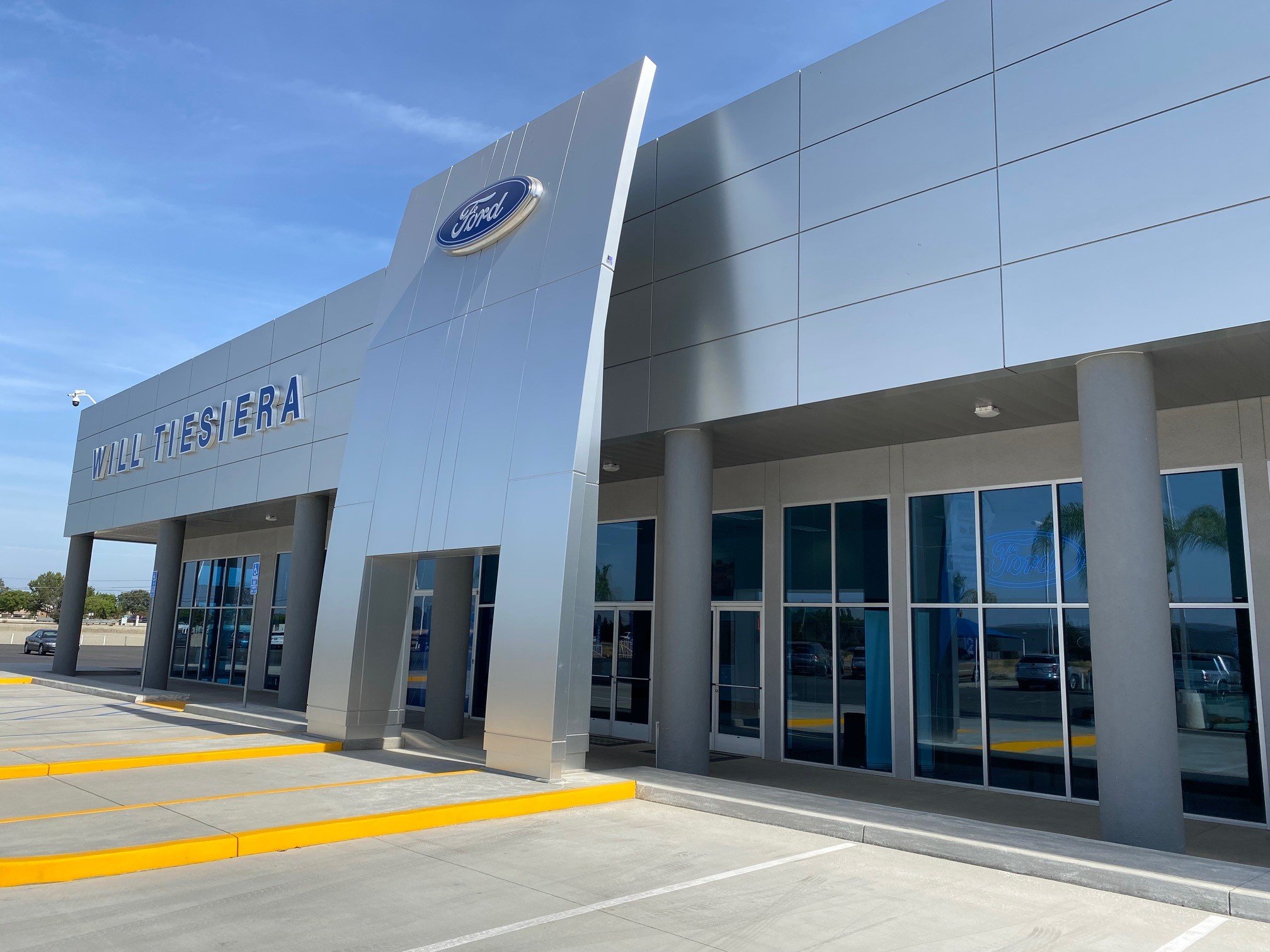 Will Tiesiera Ford Mercury in Tulare, CA 93274