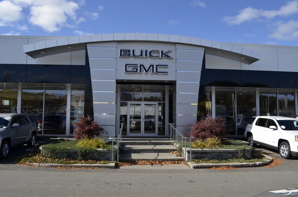 Tasca Buick GMC in Woonsocket, RI 02895