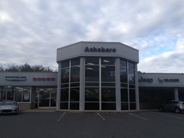 Asheboro Chrysler Dodge Jeep RAM in Asheboro, NC 27203