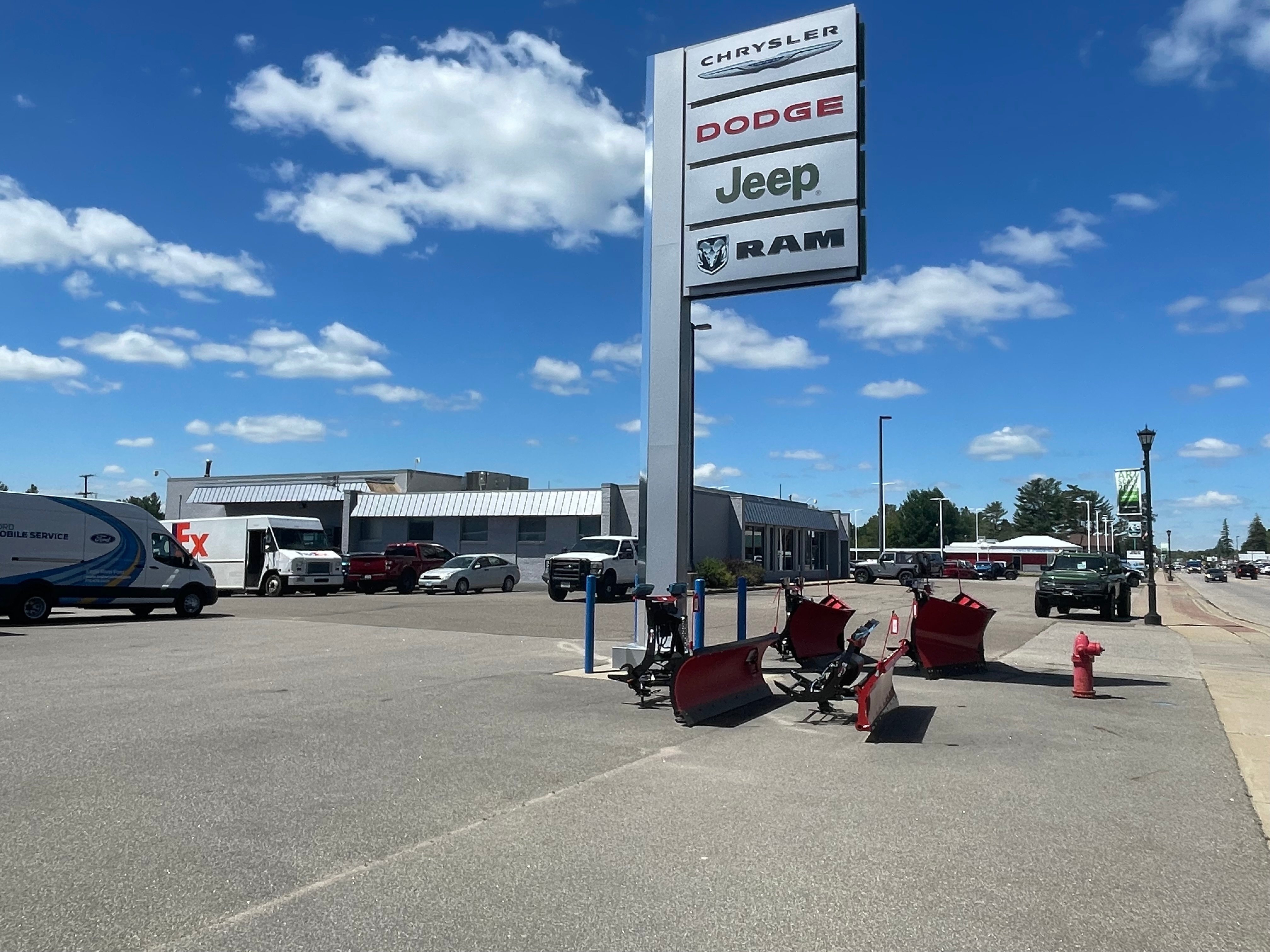 Eagle River Chrysler Dodge Jeep RAM in Eagle River, WI 54521
