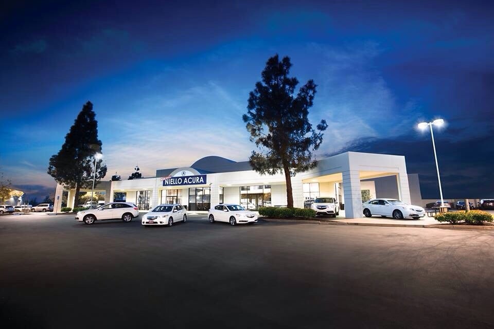 Niello Acura in Roseville, CA 95661