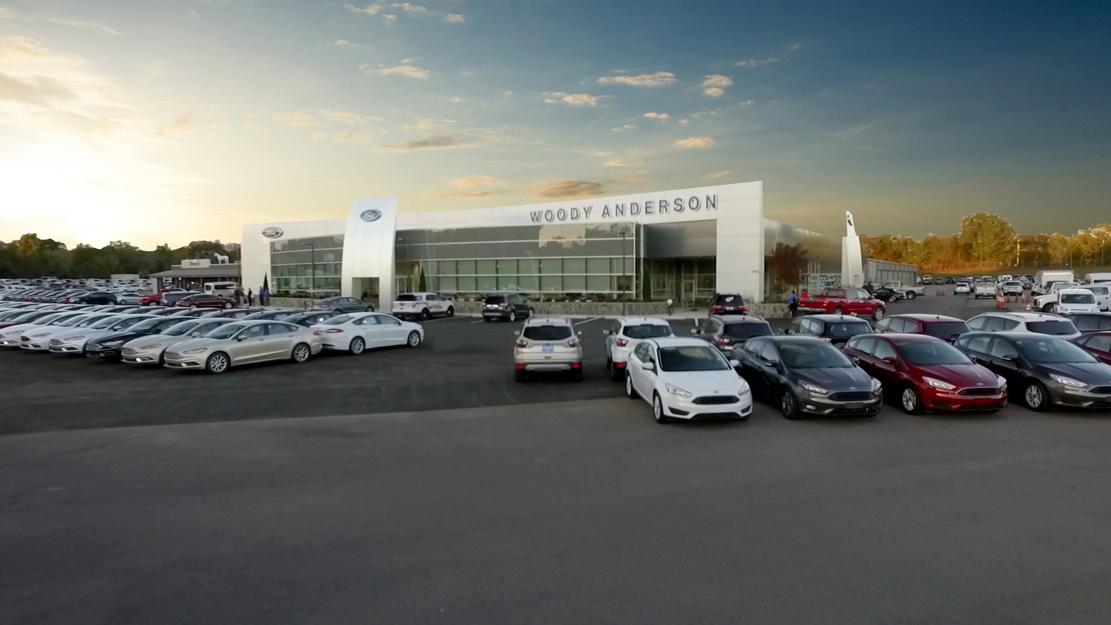 Woody Anderson Ford in Huntsville, AL 35816