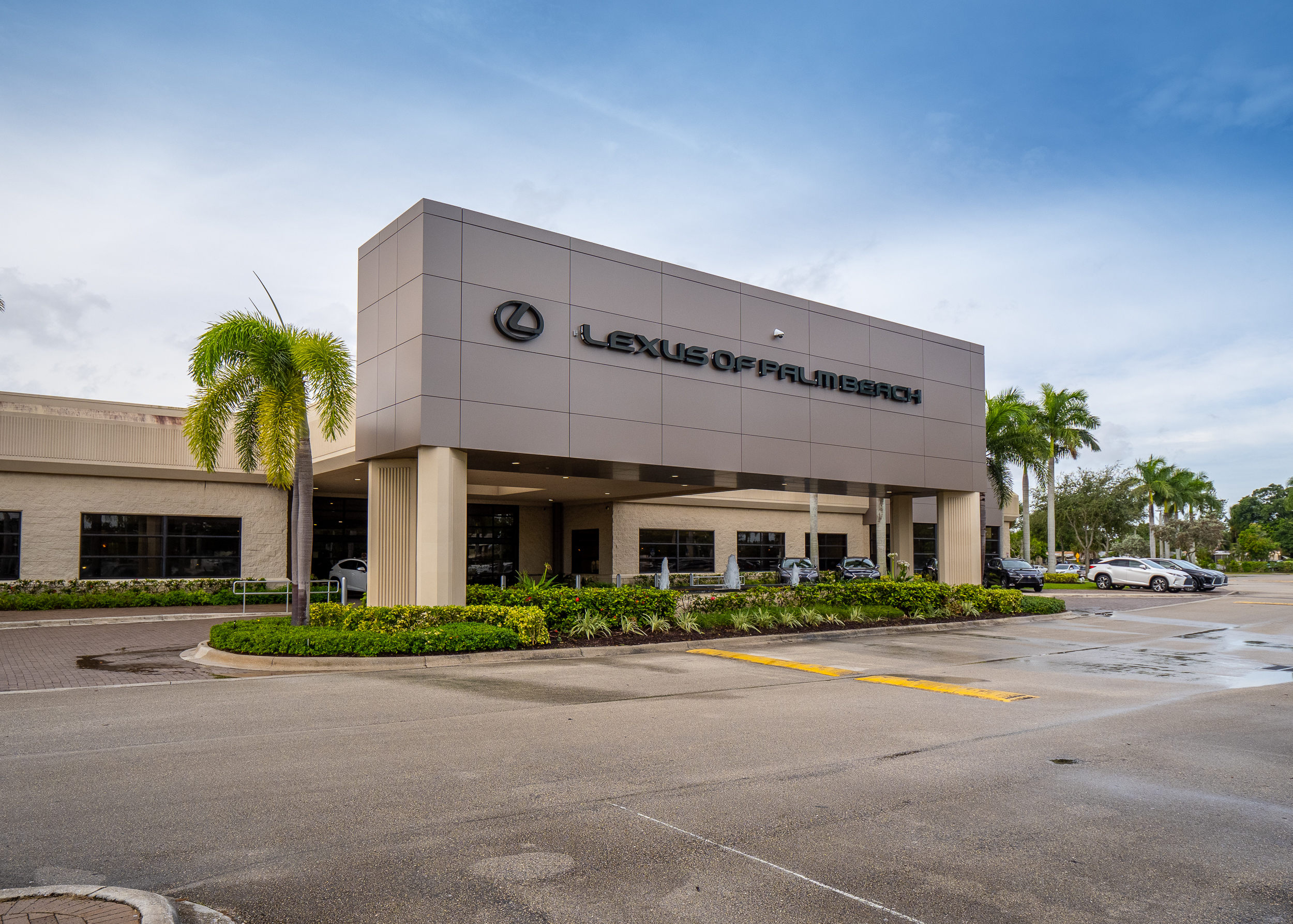 Lexus of Palm Beach in West Palm Beach, FL 33417