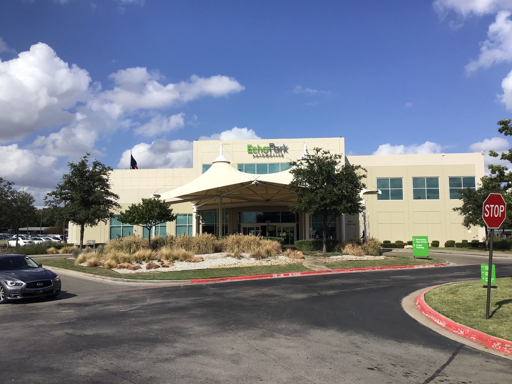 EchoPark Automotive Dallas (Grand Prairie) in Grand Prairie, TX 75052