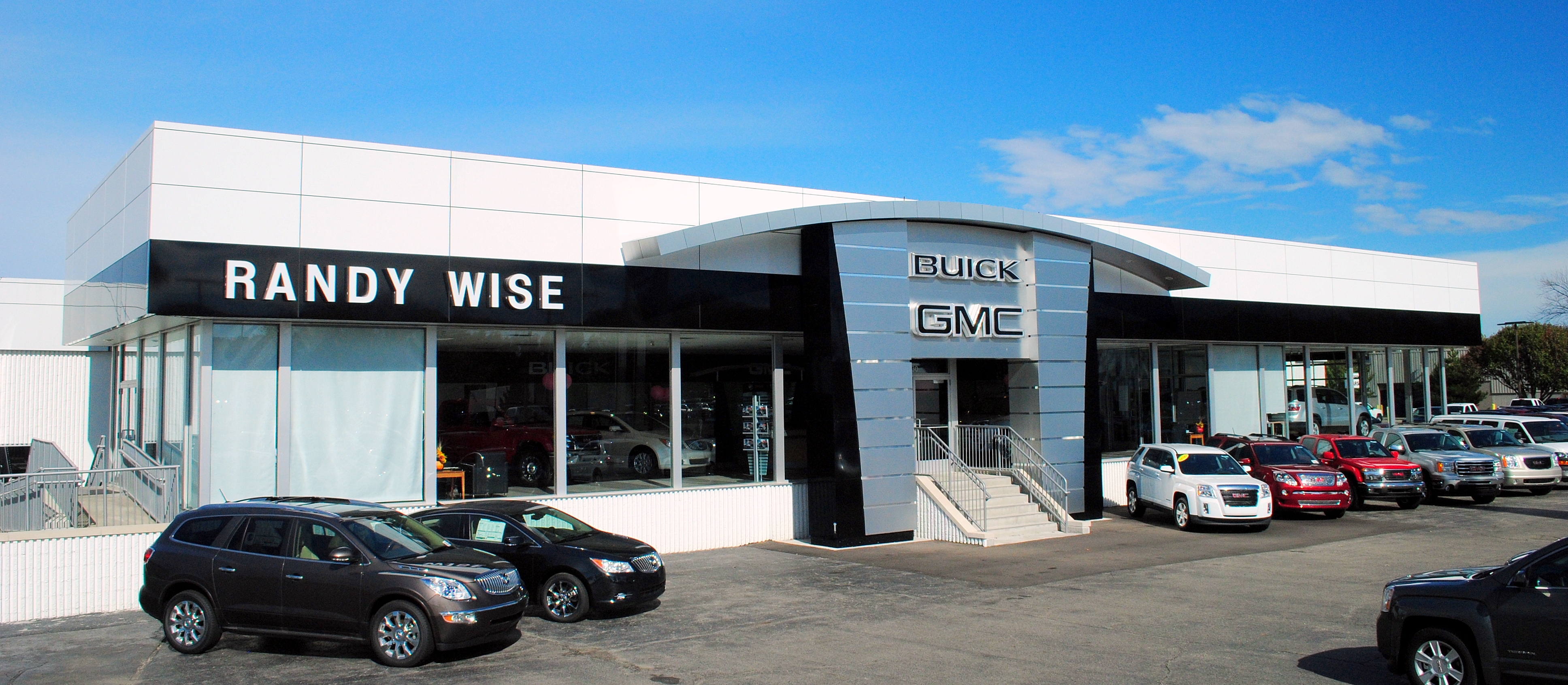 Randy Wise Buick GMC in Fenton, MI 48430
