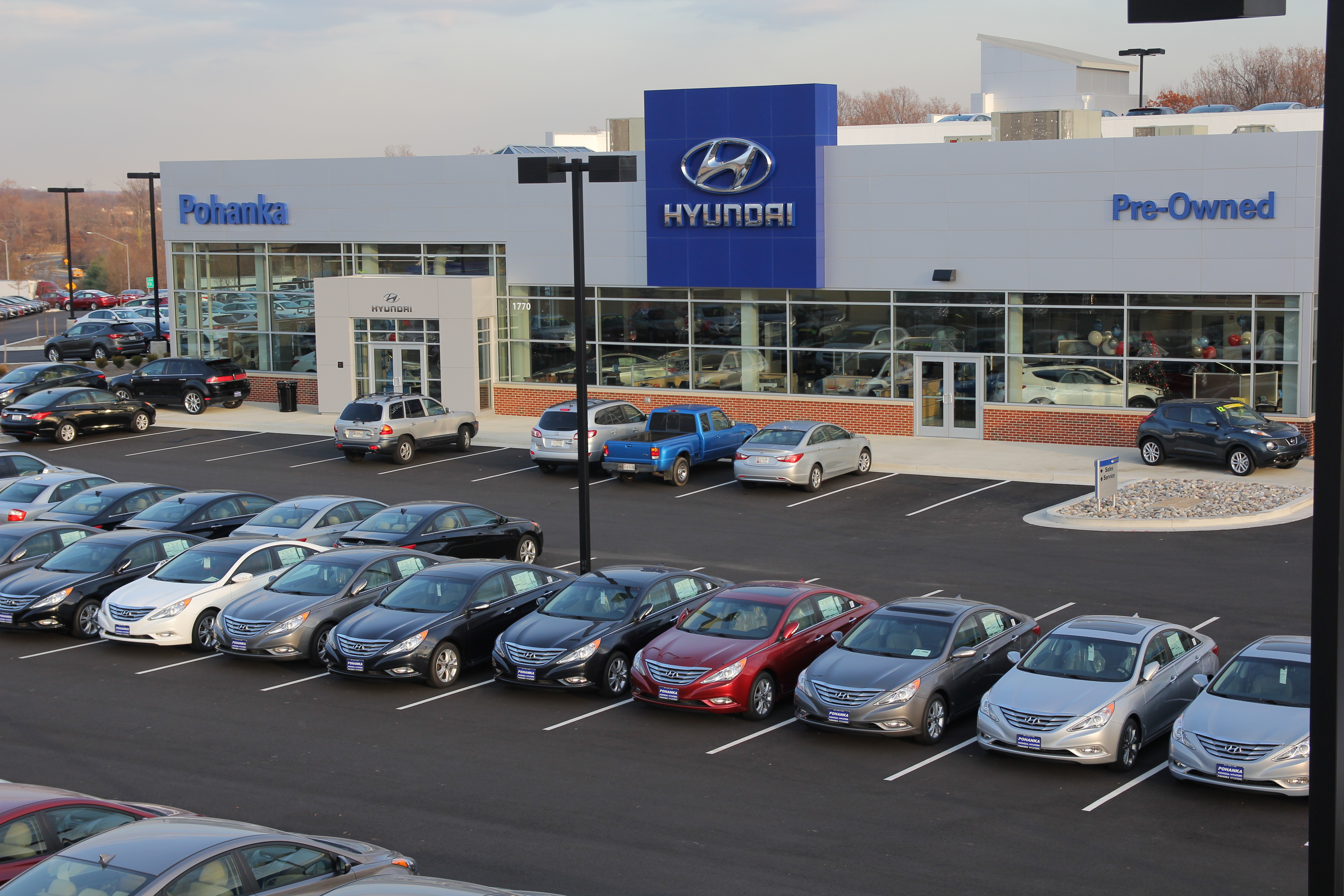 Pohanka Hyundai in Capitol Heights, MD 20743